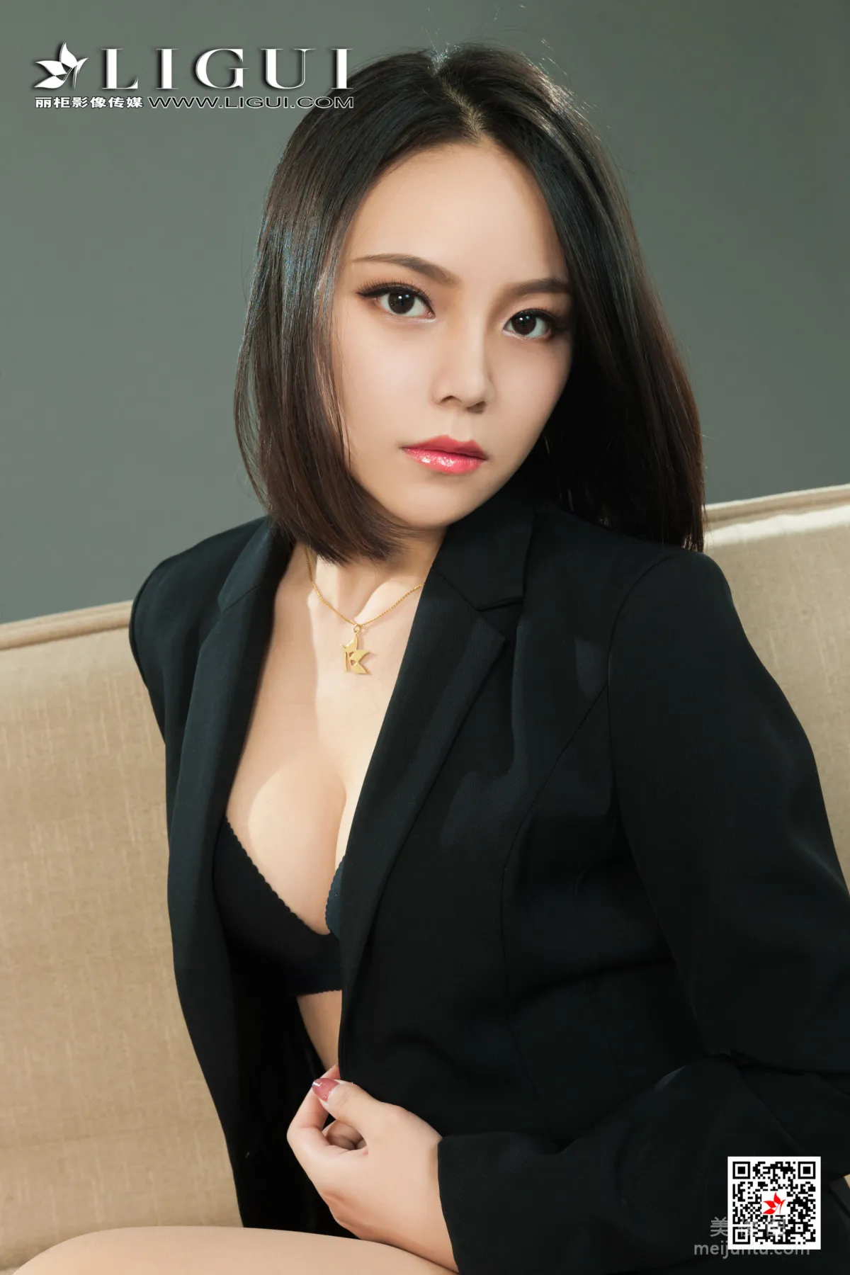 [丽柜Ligui] 网络丽人 Model 清宛 《职场新秀》2