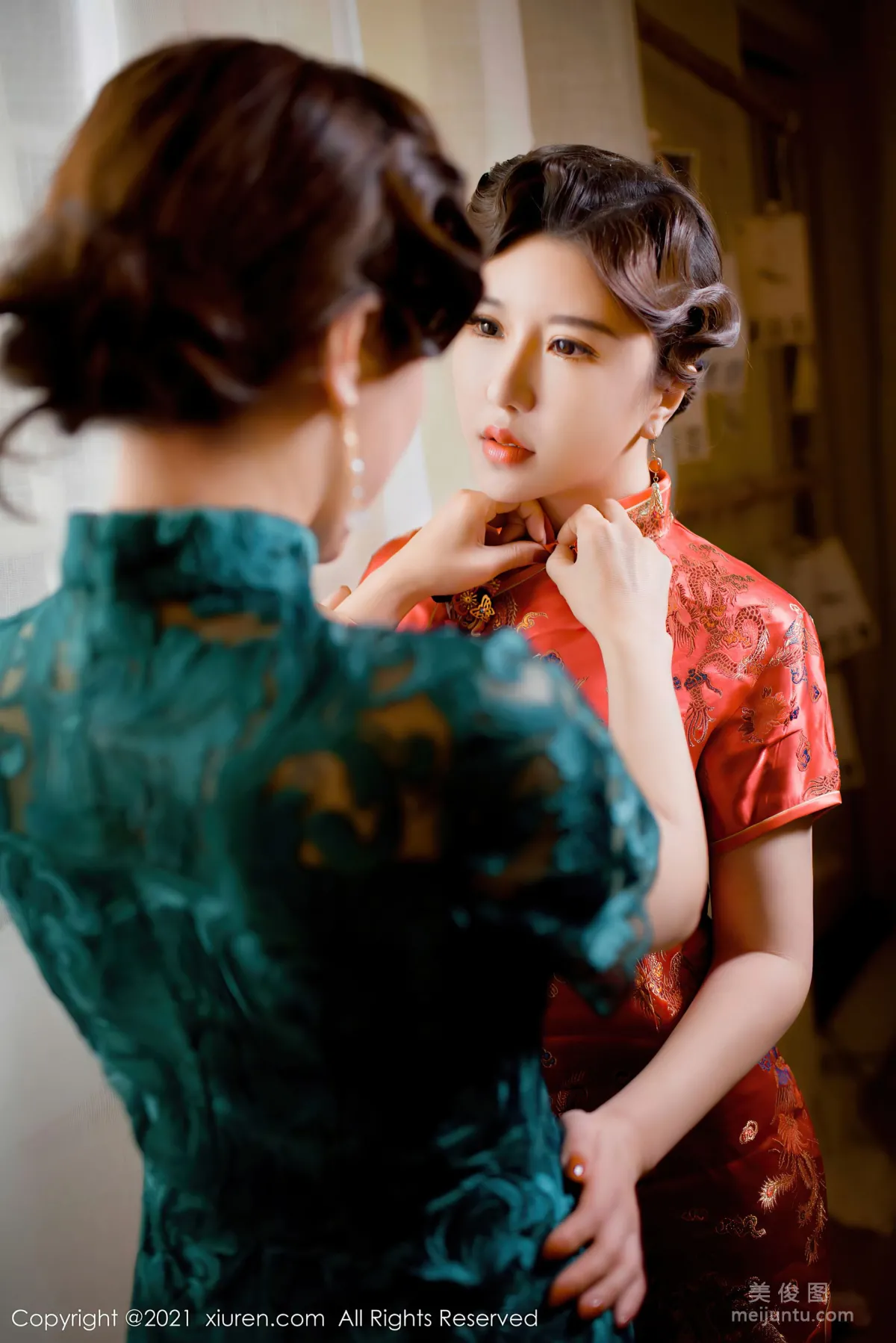 [秀人XIUREN] No.3003 @Lucky沈歡欣&amp;小姐妹 - 拉拉合集 24
