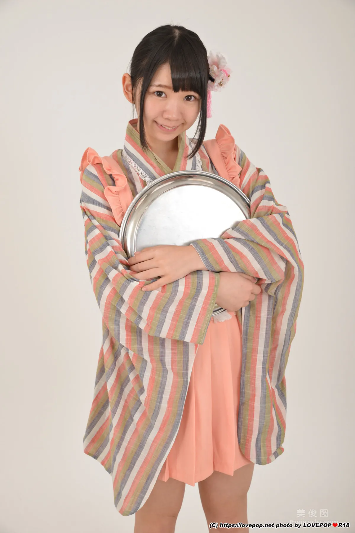 [LOVEPOP] Special Maid Collection - 白井ゆずか Photoset 0312