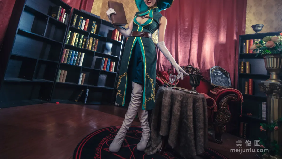 The Vagrant Cosplay Album - 滄霁桔梗《赫本》 寫真套圖 13