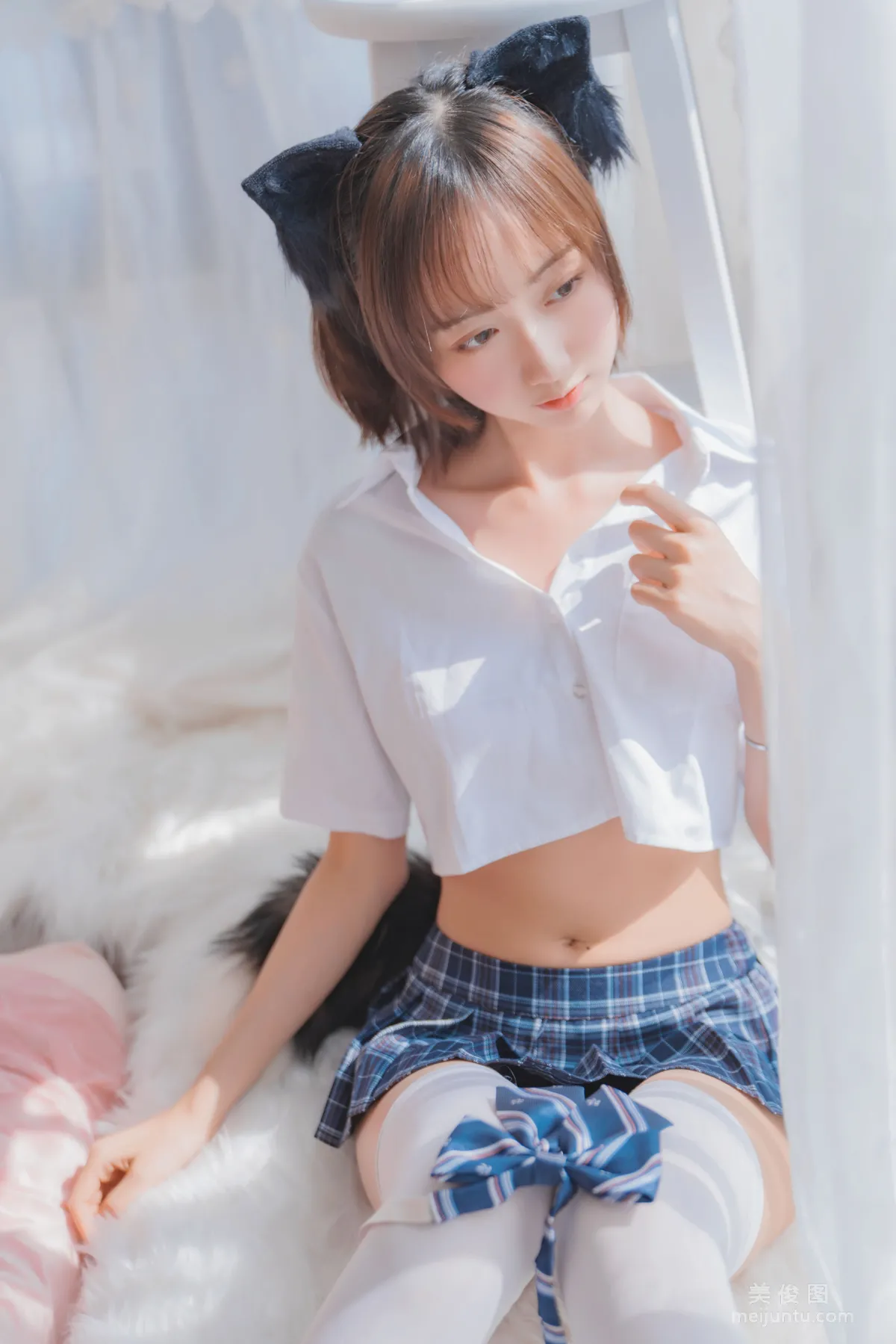 萌系小姐姐木綿綿OwO - 懷中貓 寫真套圖 39