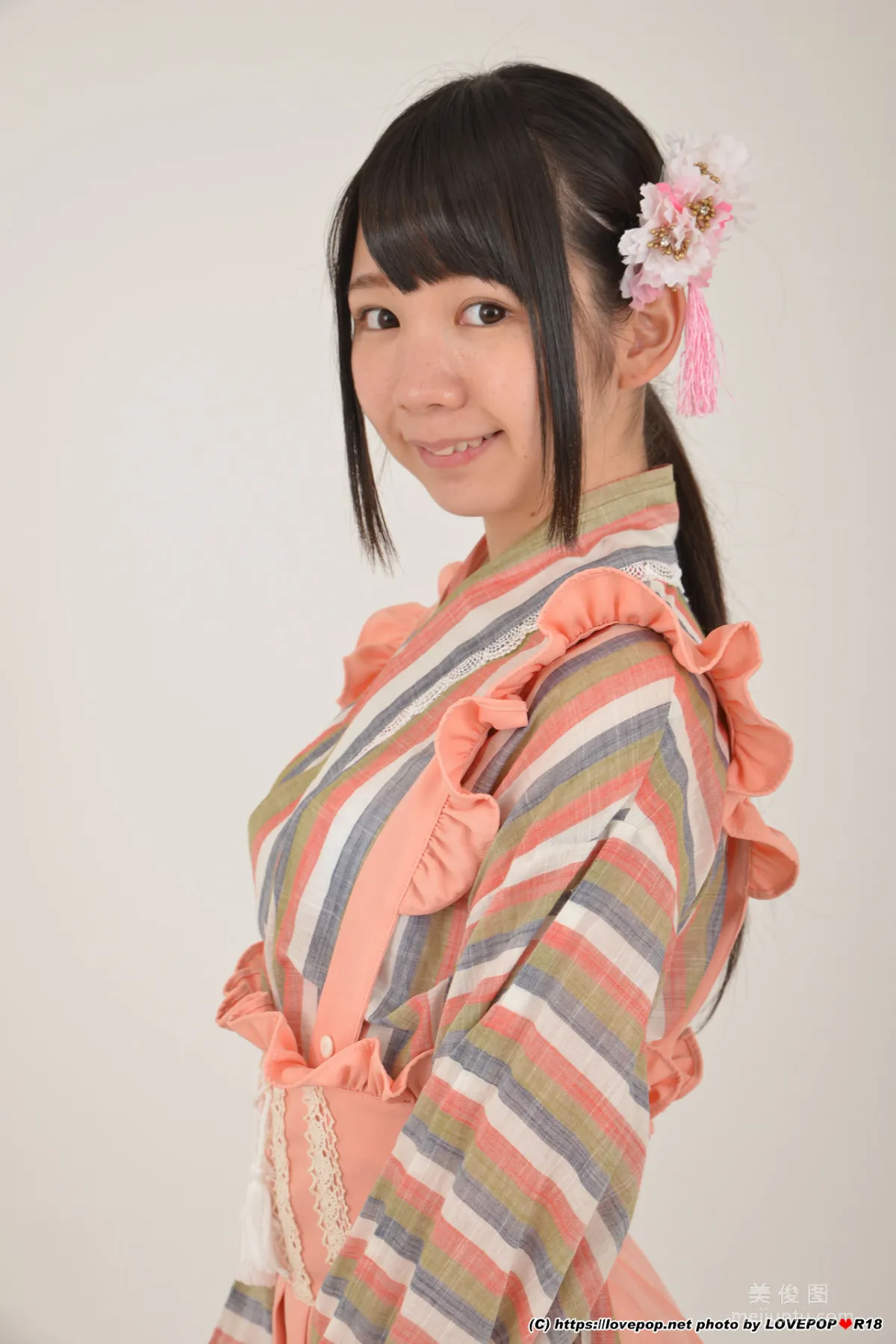 [LOVEPOP] Special Maid Collection - 白井ゆずか Photoset 034
