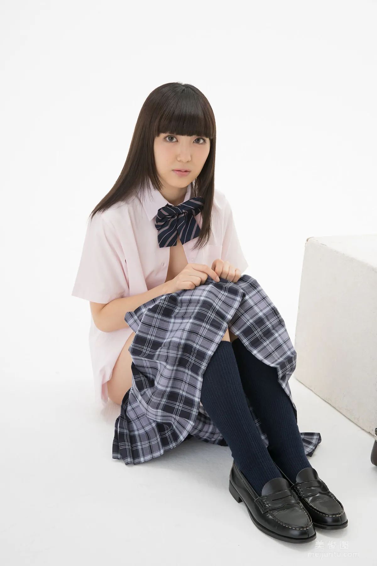 [Minisuka.tv] 高梨あい - Secret Gallery (STAGE1) 6.11