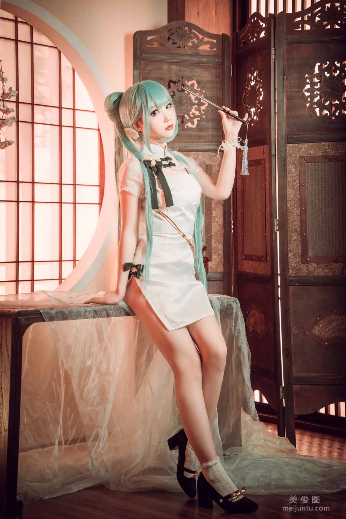 可爱人气Coser面饼仙儿 - 初音旗袍 写真套图5