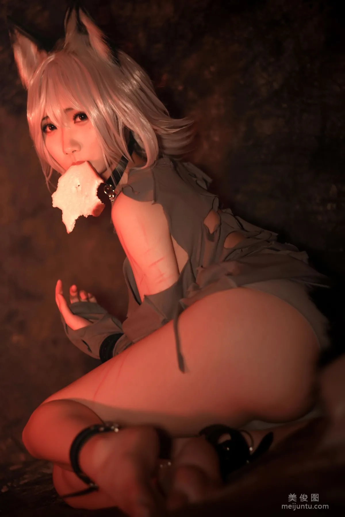 [COS福利] 動漫博主曉美媽 - 奴隸狼少女 7