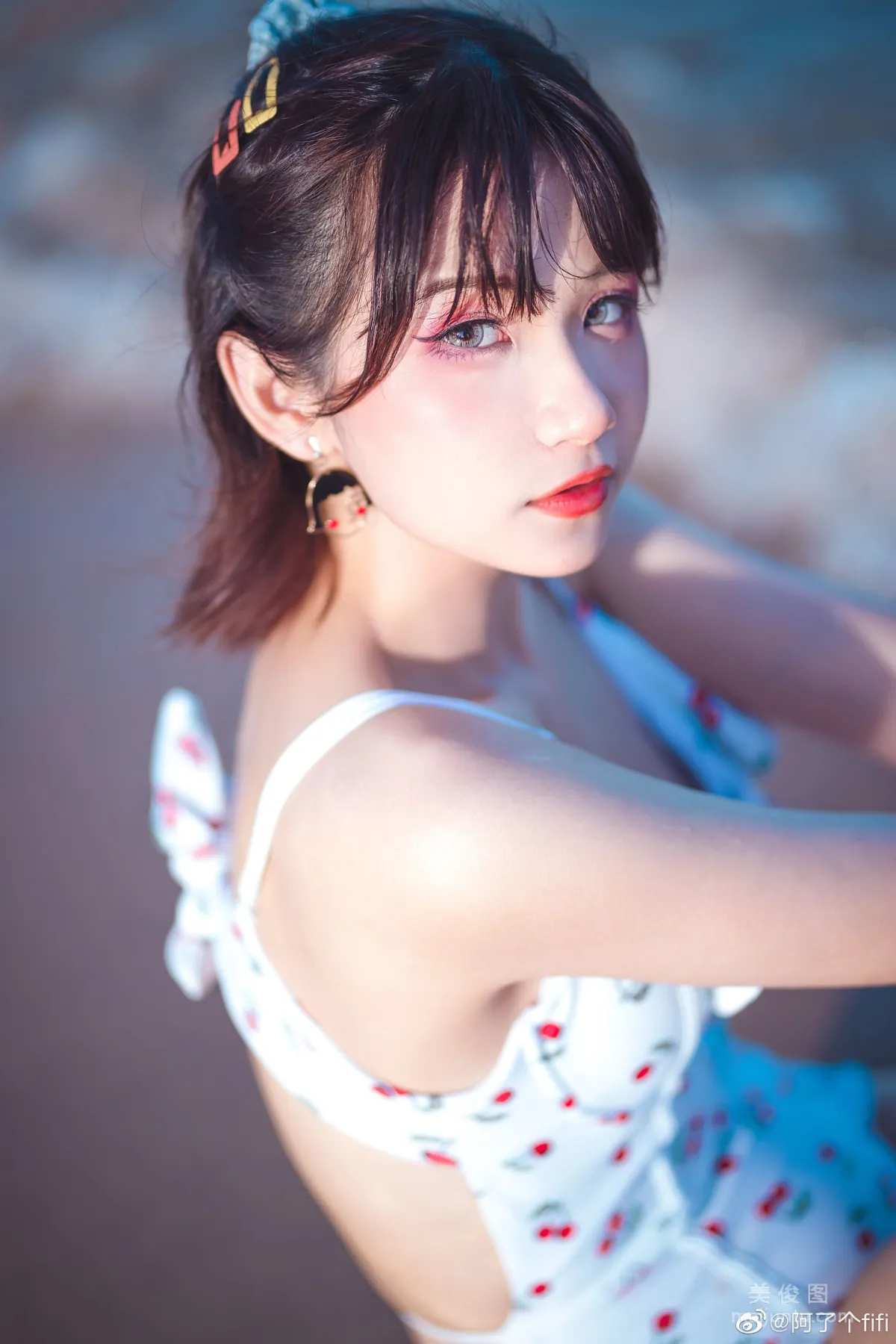 [COS福利] 動漫博主阿了個fifi - 夏天泳裝 寫真套圖 3