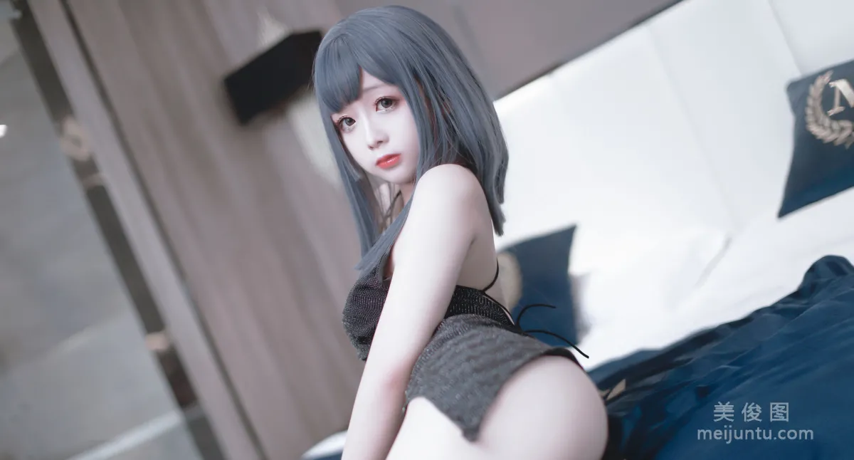Cosplay日奈嬌 - 黑色禮服 寫真套圖 8