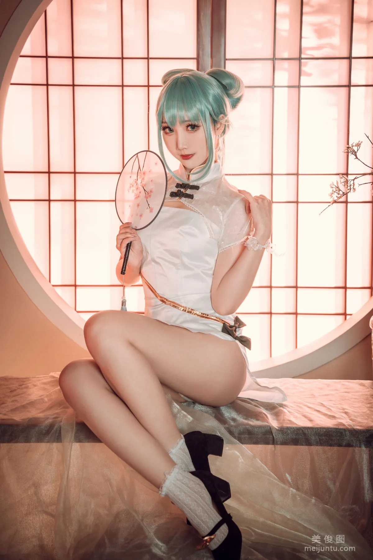 可爱人气Coser面饼仙儿 - 初音旗袍 写真套图20