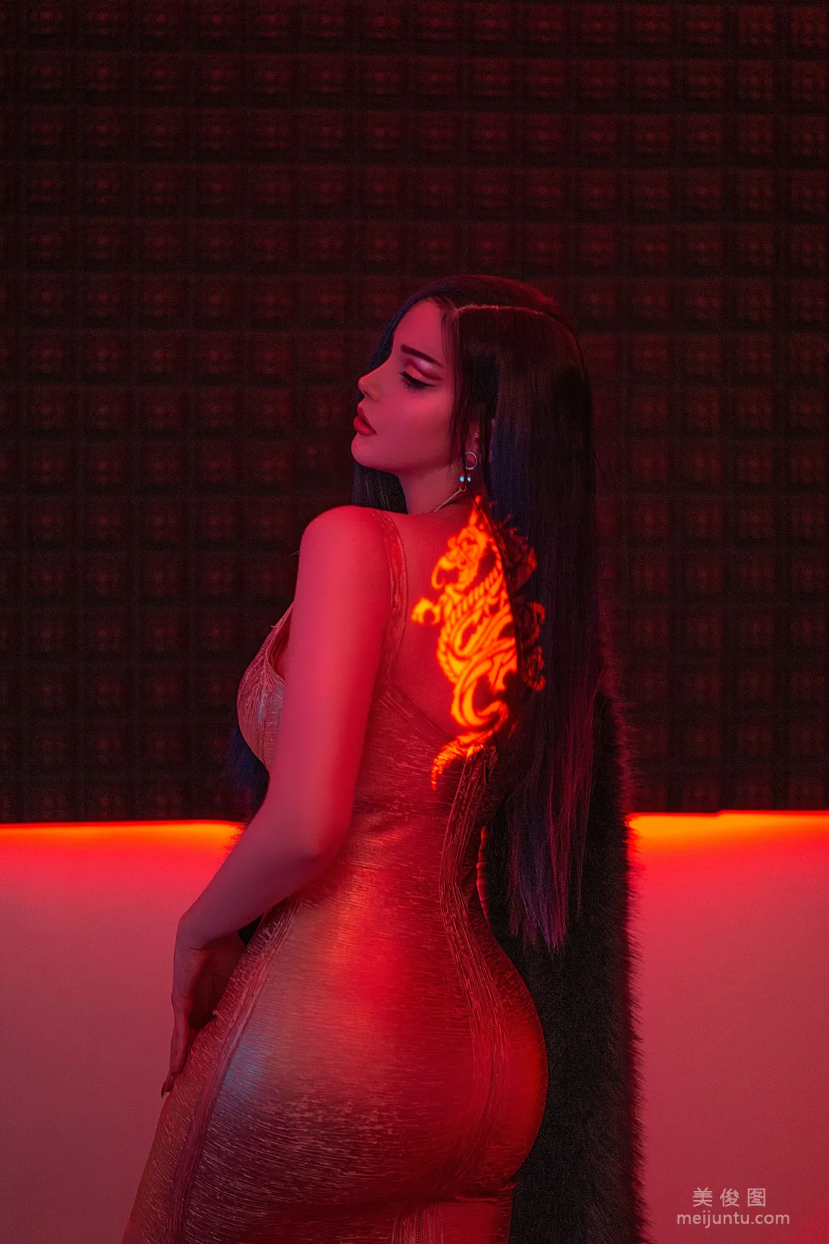 國外美女SayaTheFox - Cyberpunk Dress 8