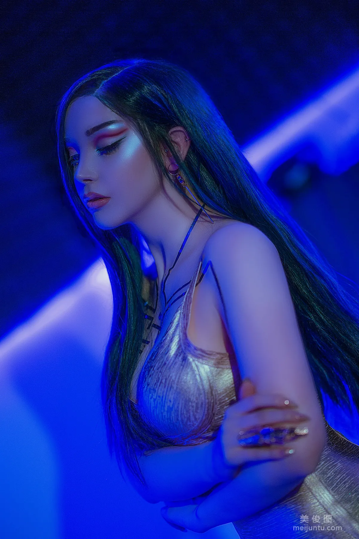 國外美女SayaTheFox - Cyberpunk Dress 9