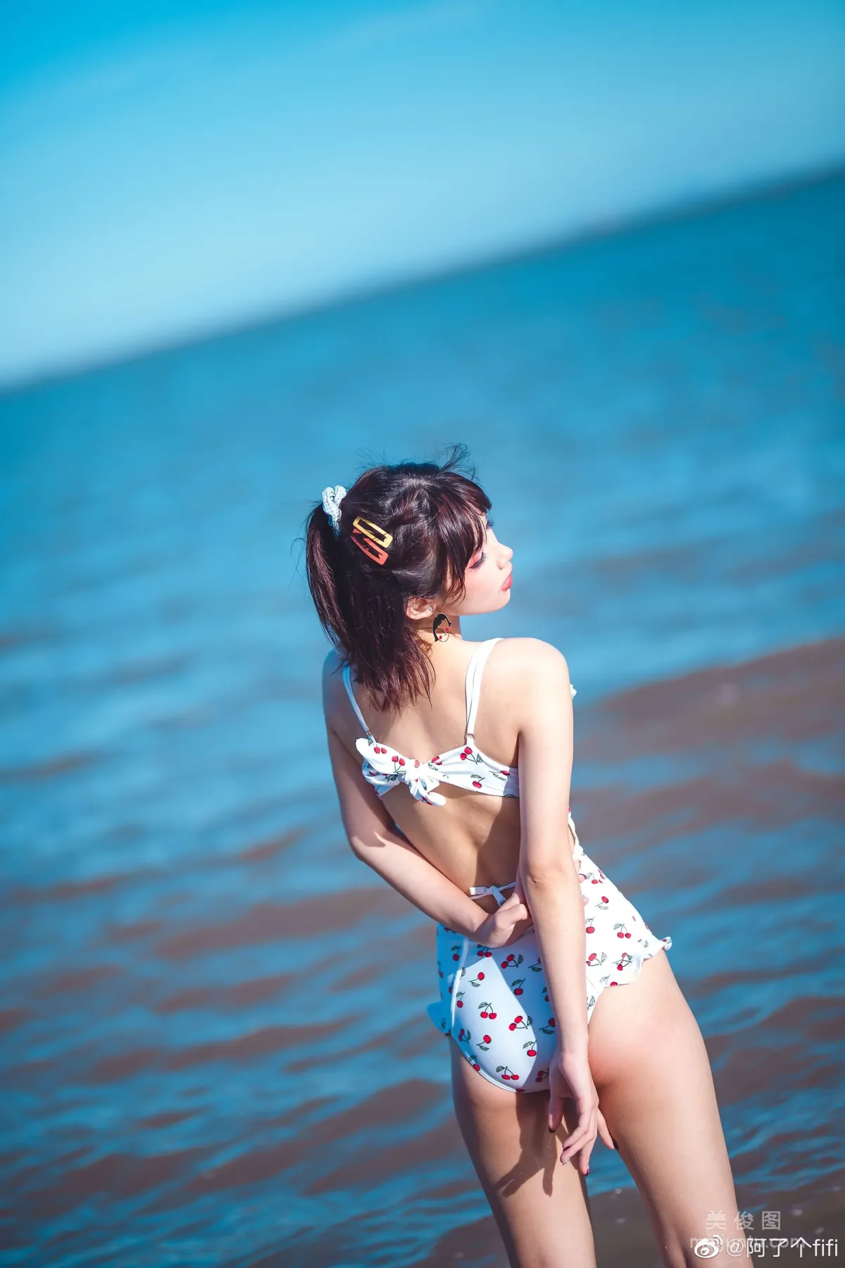 [COS福利] 動漫博主阿了個fifi - 夏天泳裝 寫真套圖 11