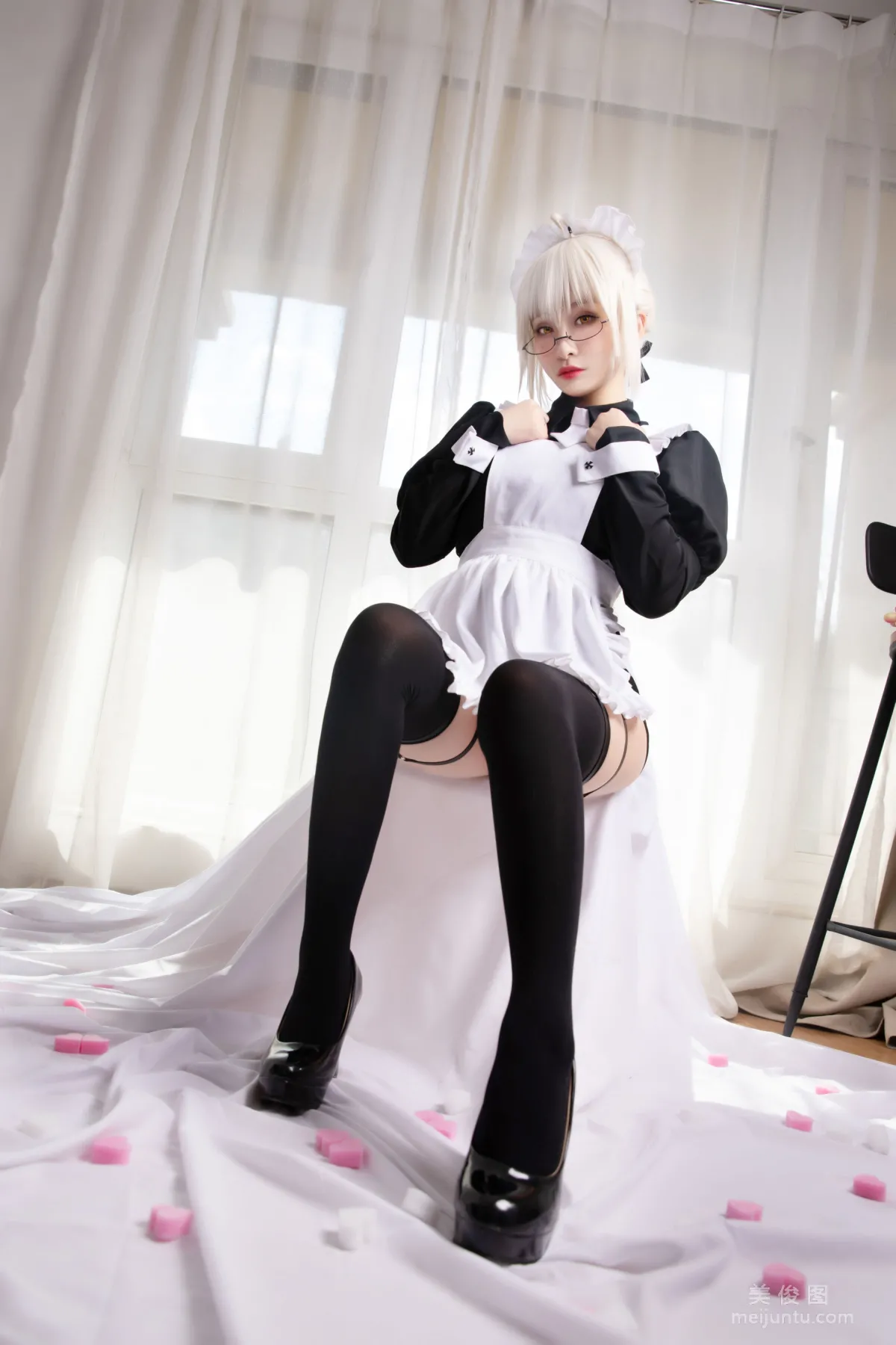 [COS福利] 洛璃LoLiSAMA - BX女仆9