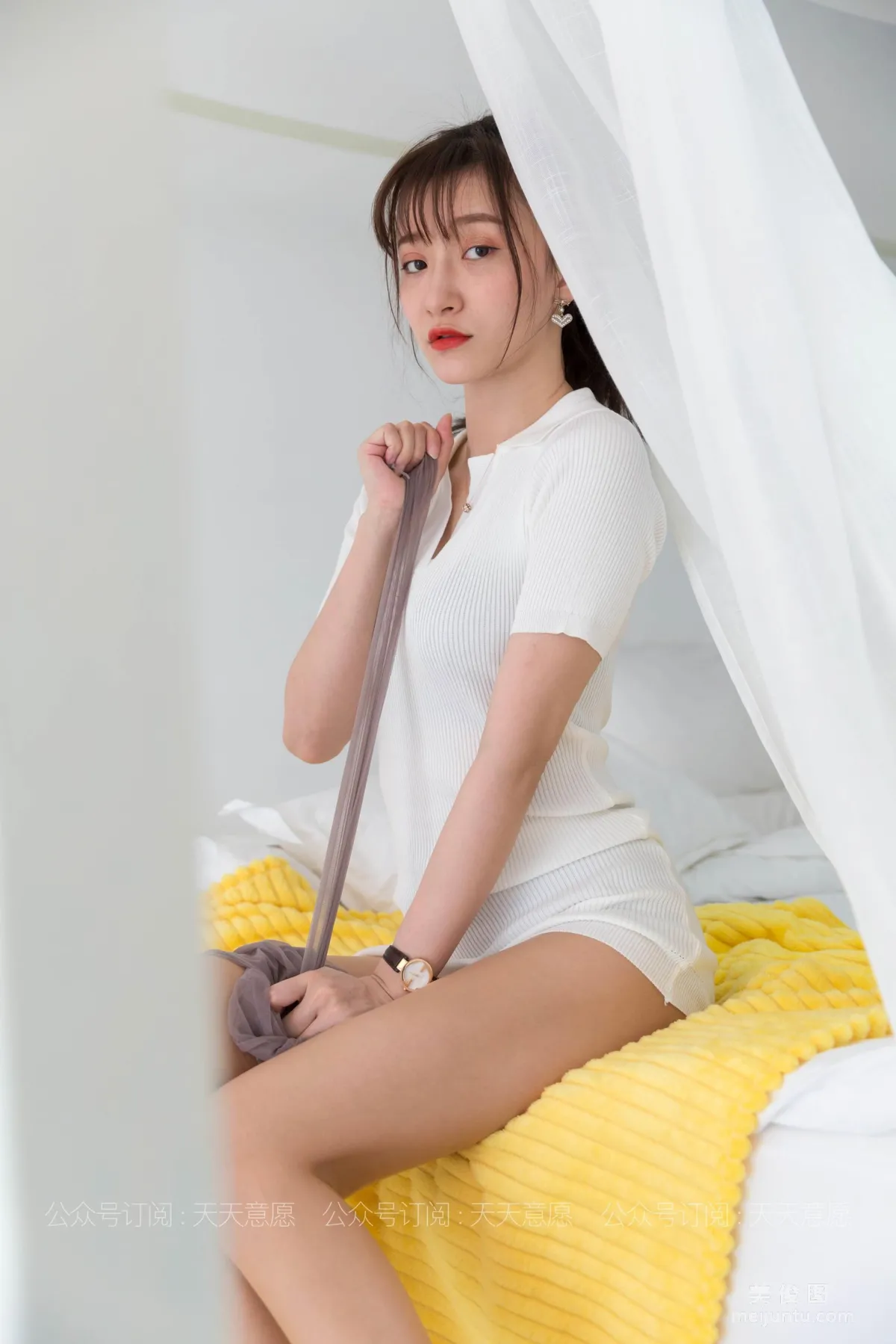 [IESS異思趣向] 絲享家 767 秋秋《純欲白短裙》 絲襪美腿寫真 19