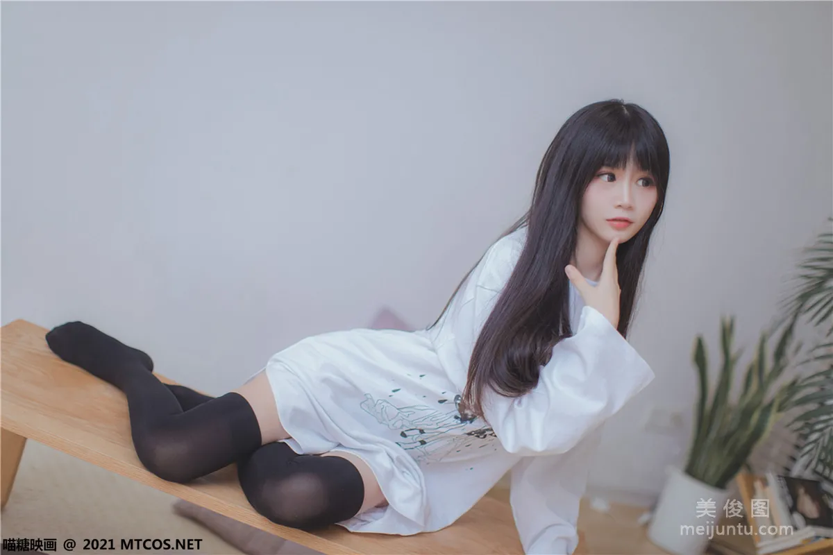 [喵糖映畫] VOL.403 夏日白T 寫真套圖 34