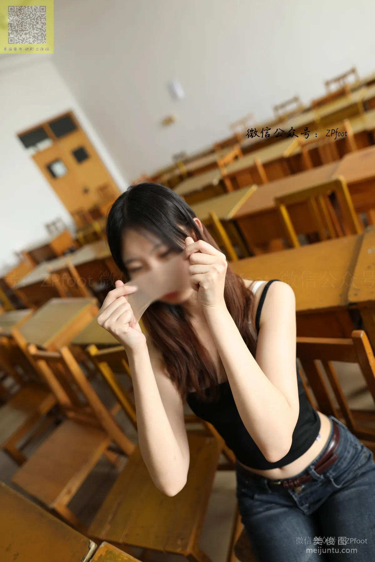 [LSS山茶攝影] NO.287 高跟緊身牛仔褲 絲襪美腿寫真 68