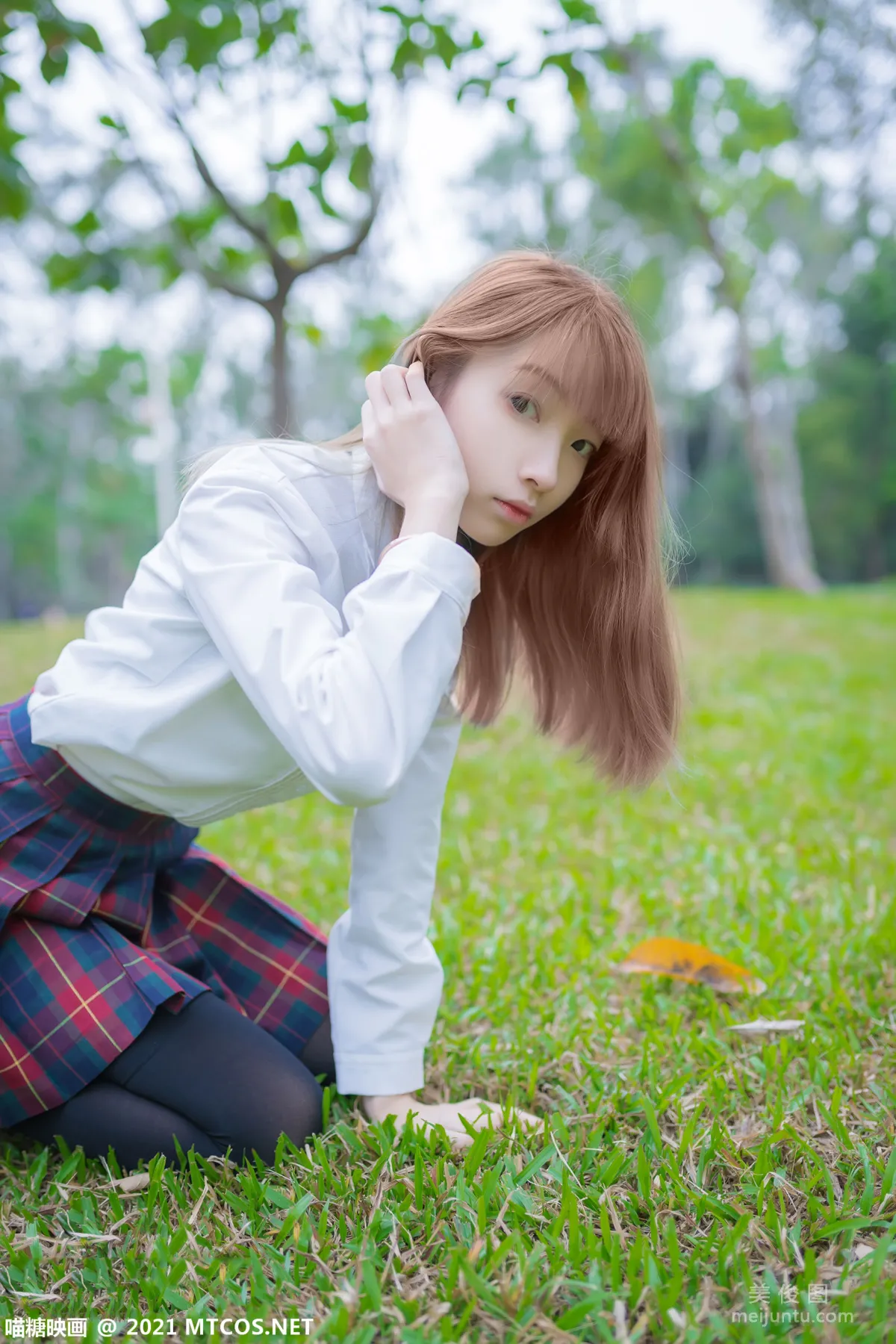 [喵糖映畫] VOL.388 戶外制服 寫真套圖 31