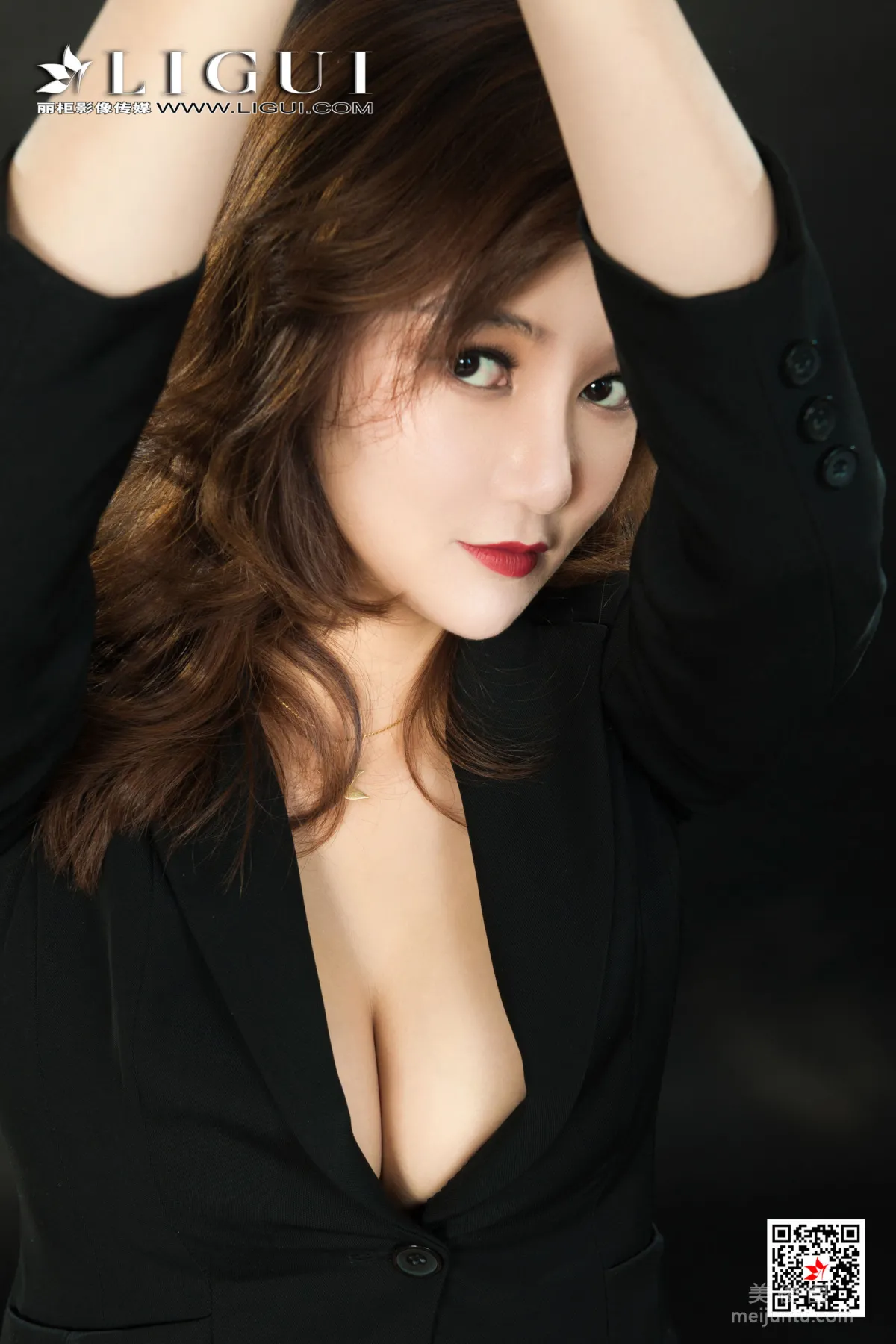 [麗櫃Ligui] 文芮 《Boss 情虐》 絲襪寫真 3