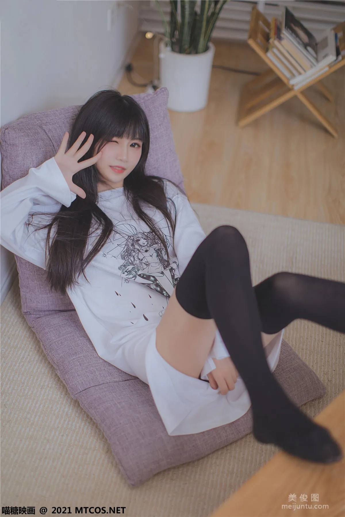 [喵糖映畫] VOL.403 夏日白T 寫真套圖 1