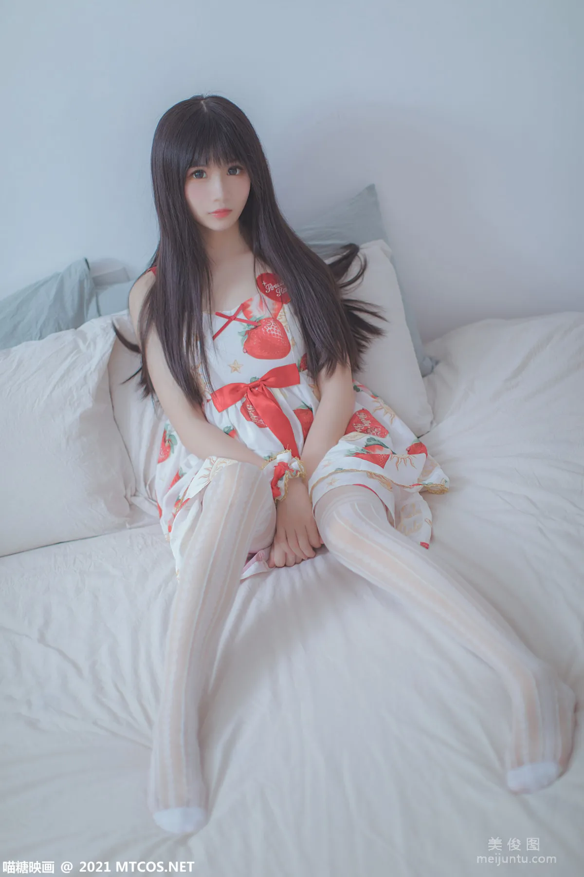 [喵糖映畫] VOL.407 草莓小裙子 寫真套圖 6