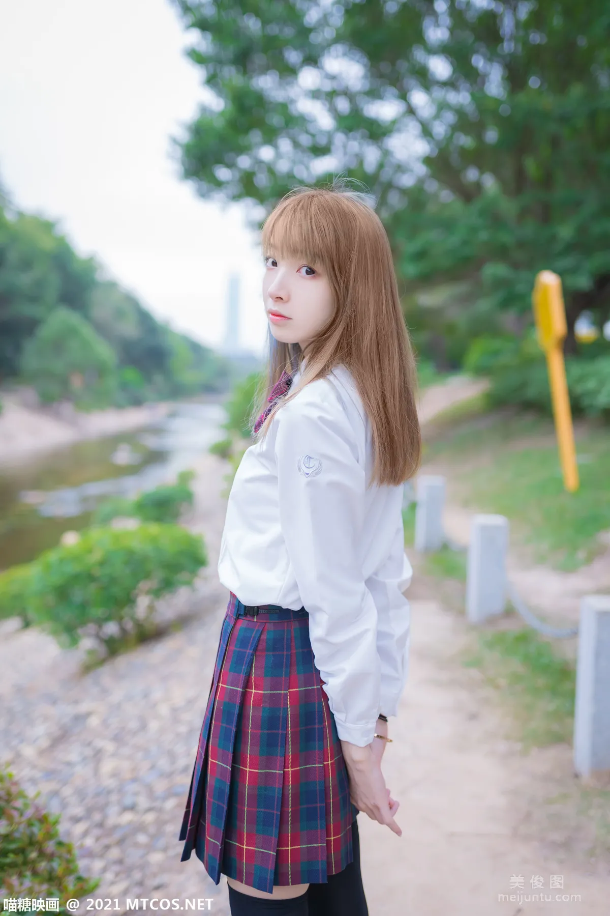 [喵糖映畫] VOL.388 戶外制服 寫真套圖 5