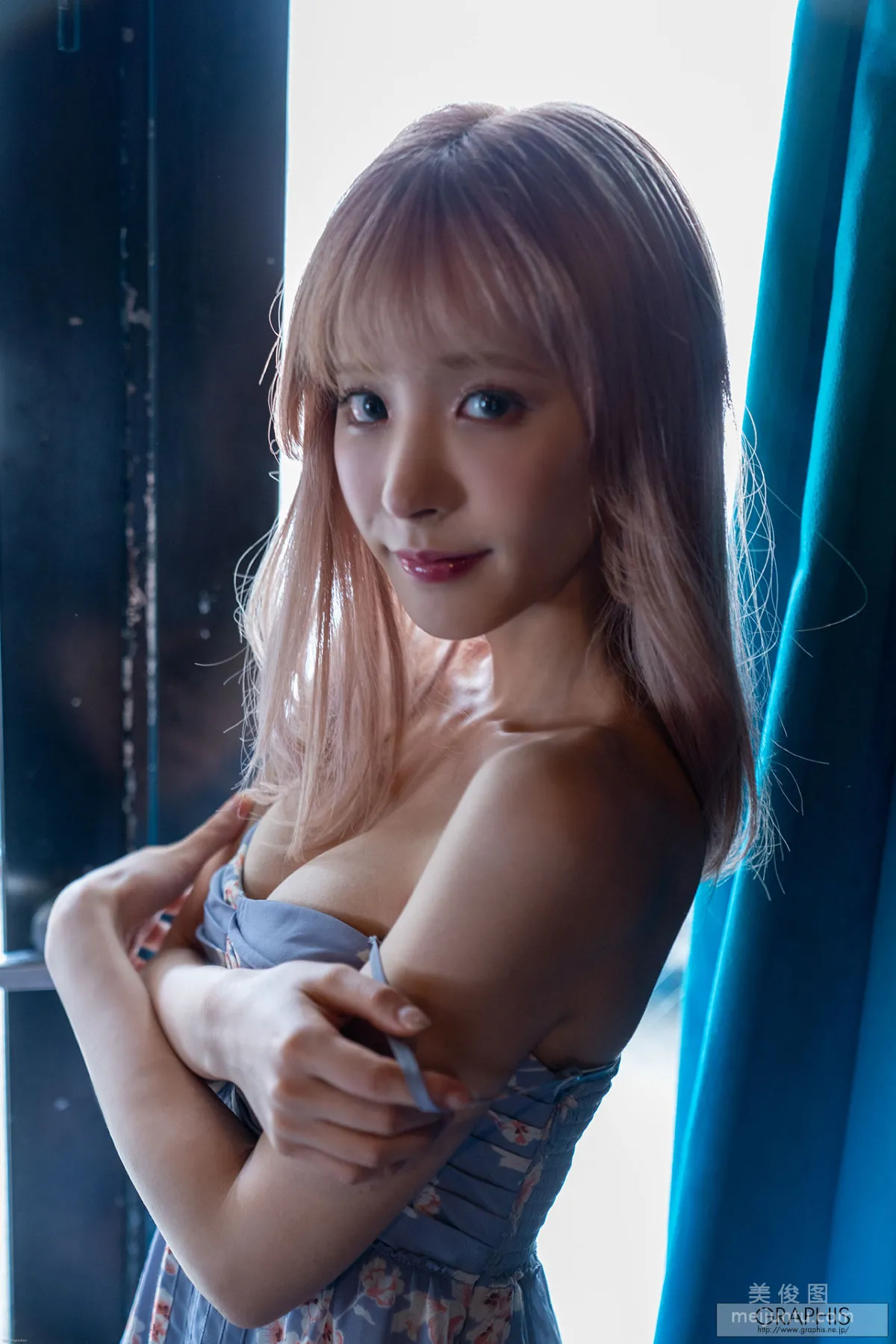 [Graphis] Special - 桃乃木かな(桃乃木香奈) - Change!7