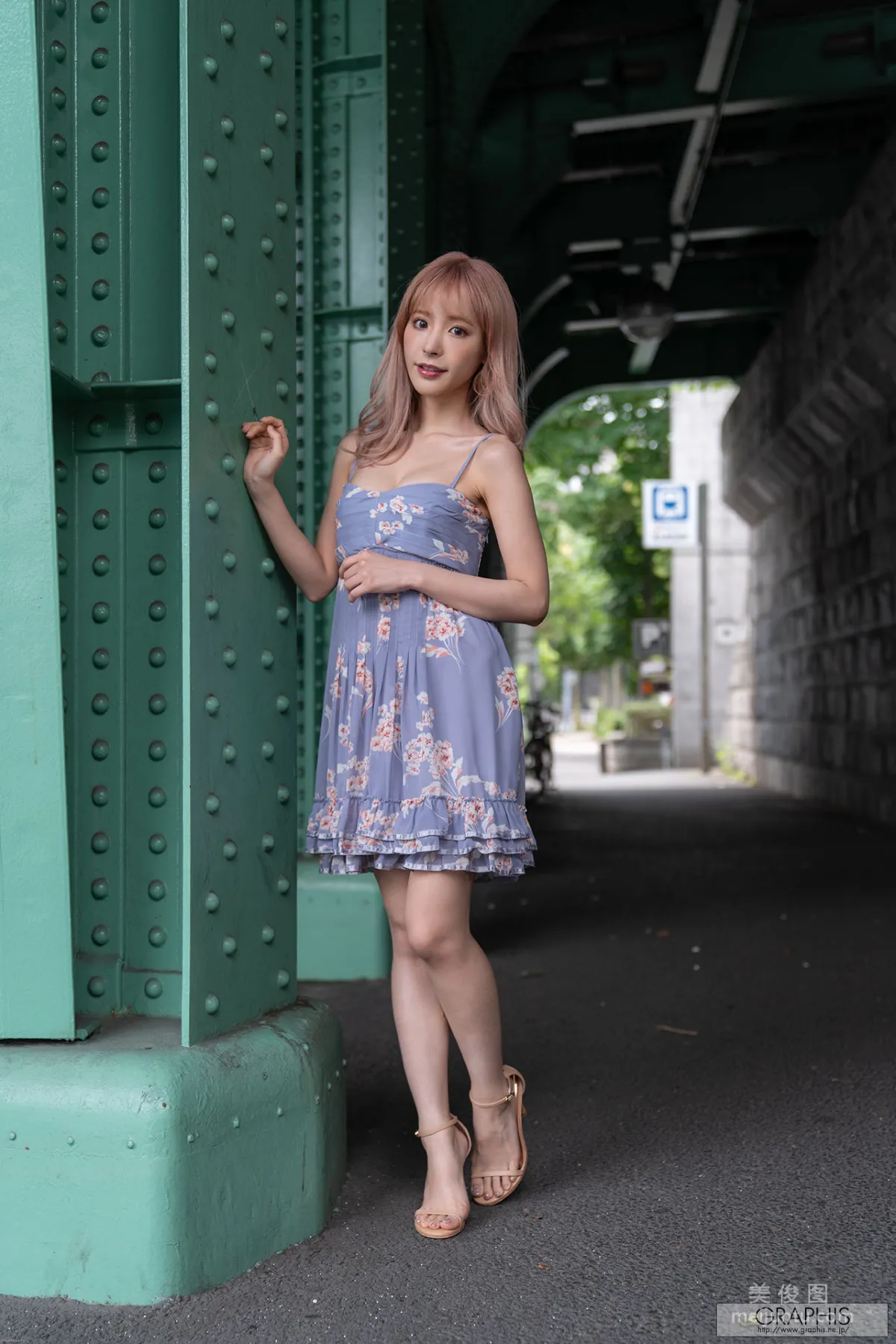 [Graphis] Special - 桃乃木かな(桃乃木香奈) - Change!1