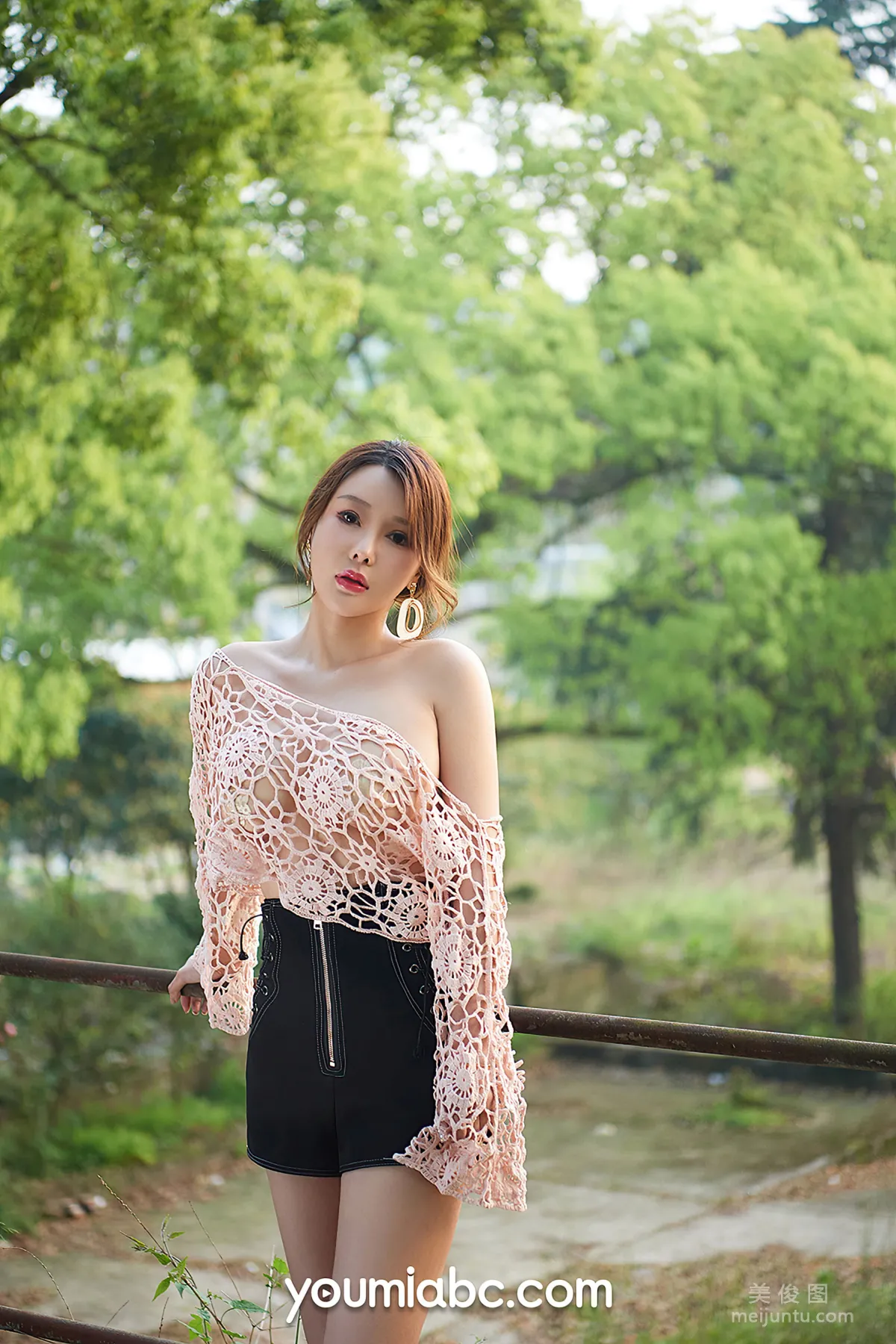 [尤蜜YouMiabc] 李多多 - 山野の躁动8