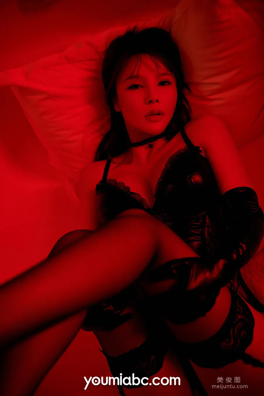 [尤蜜YouMiabc] 李多多 - 猩紅之夜 23