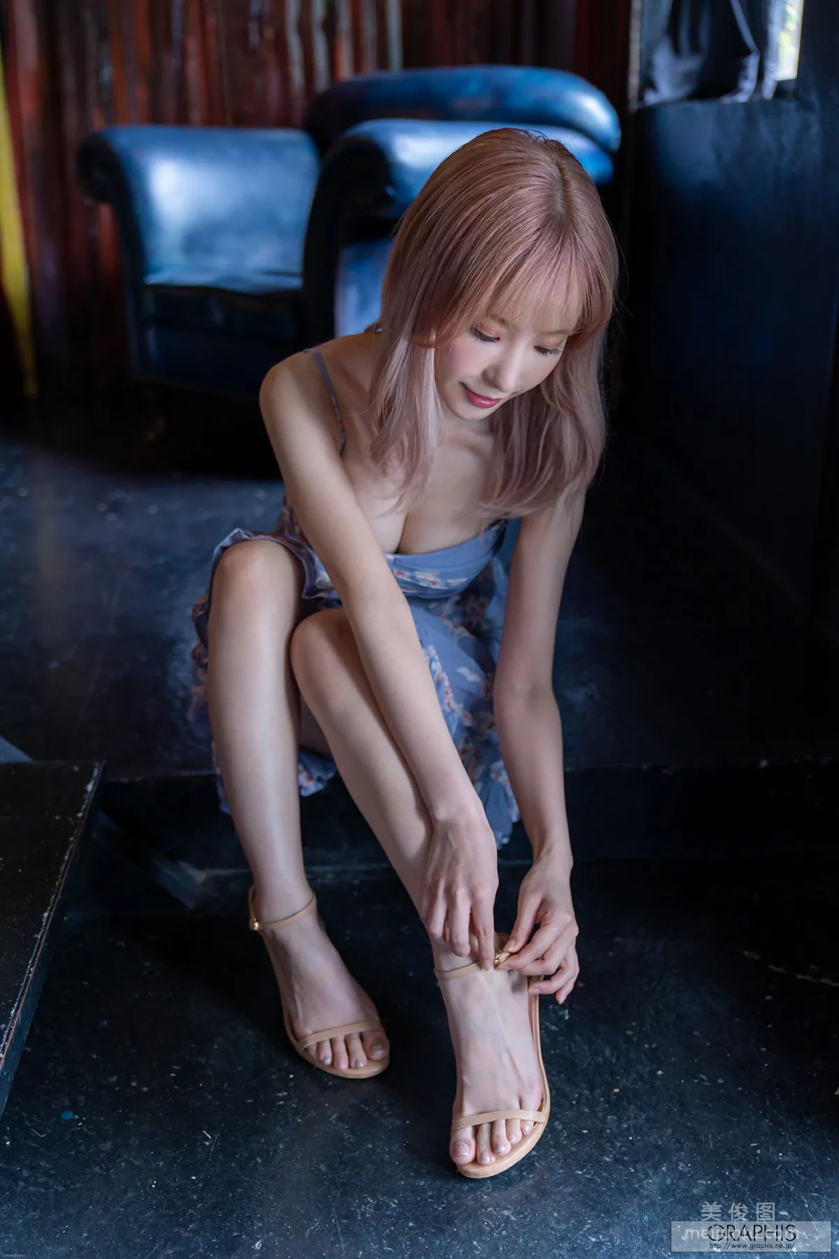 [Graphis] Special - 桃乃木かな(桃乃木香奈) - Change!4