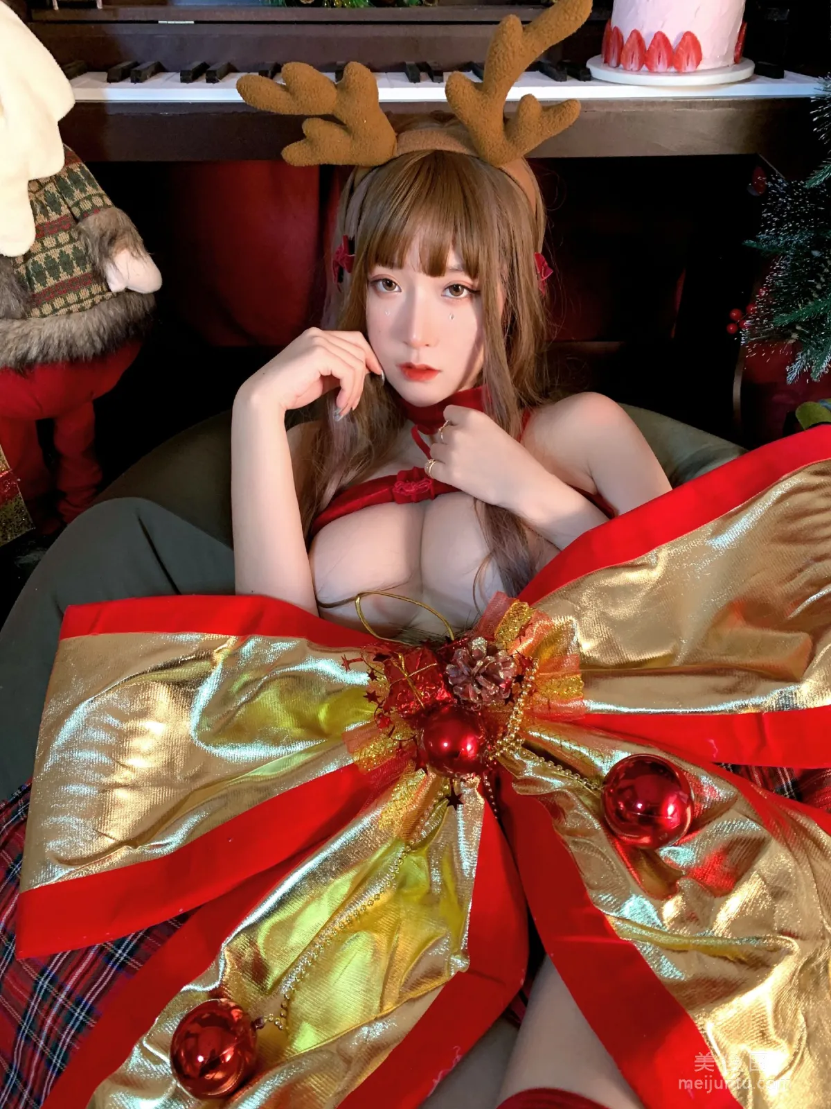 [COS福利] 巨乳貓九醬Sakura - 聖誕特輯 37