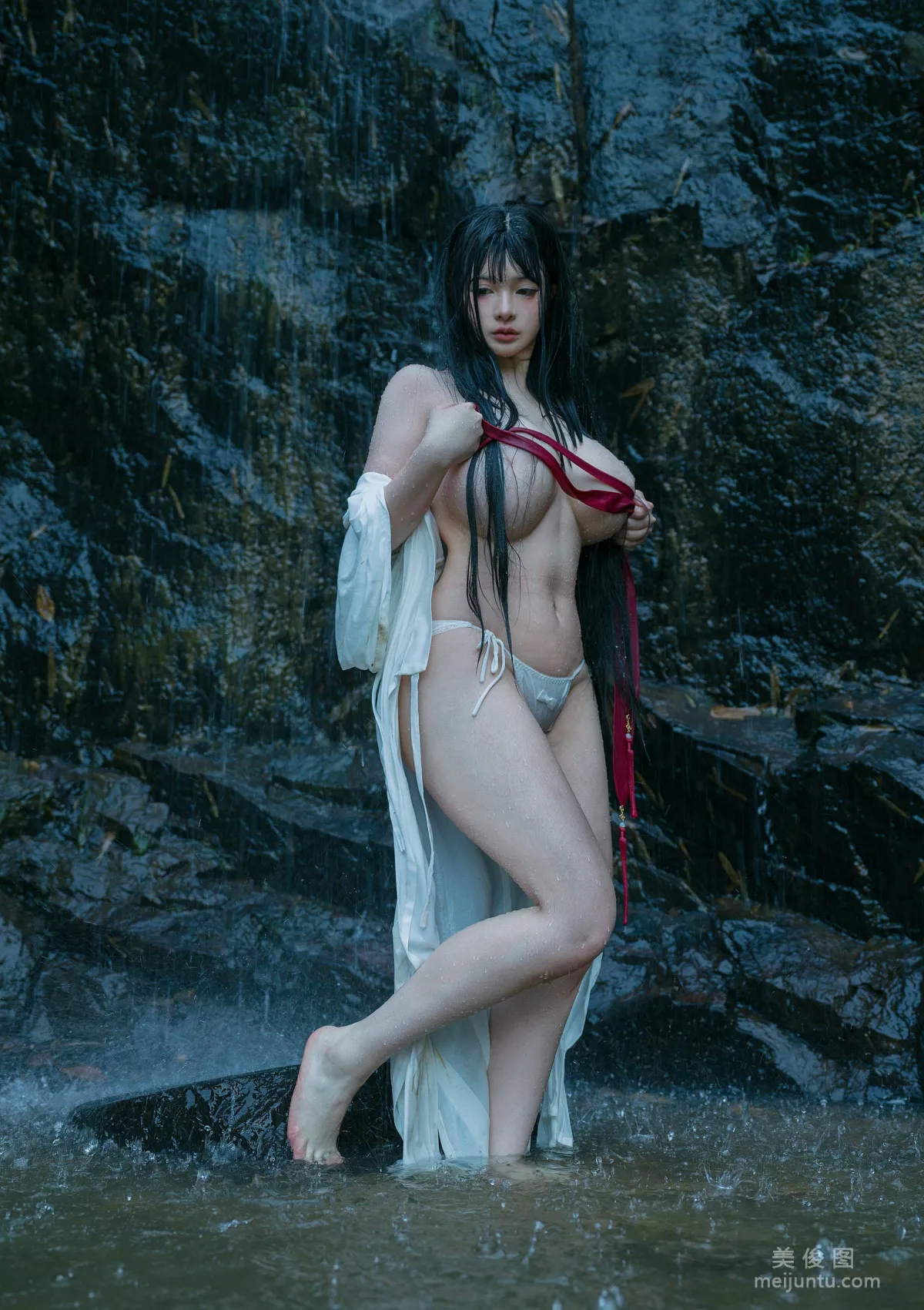 [COS福利] NinJA阿寨寨 - 神明巫女13