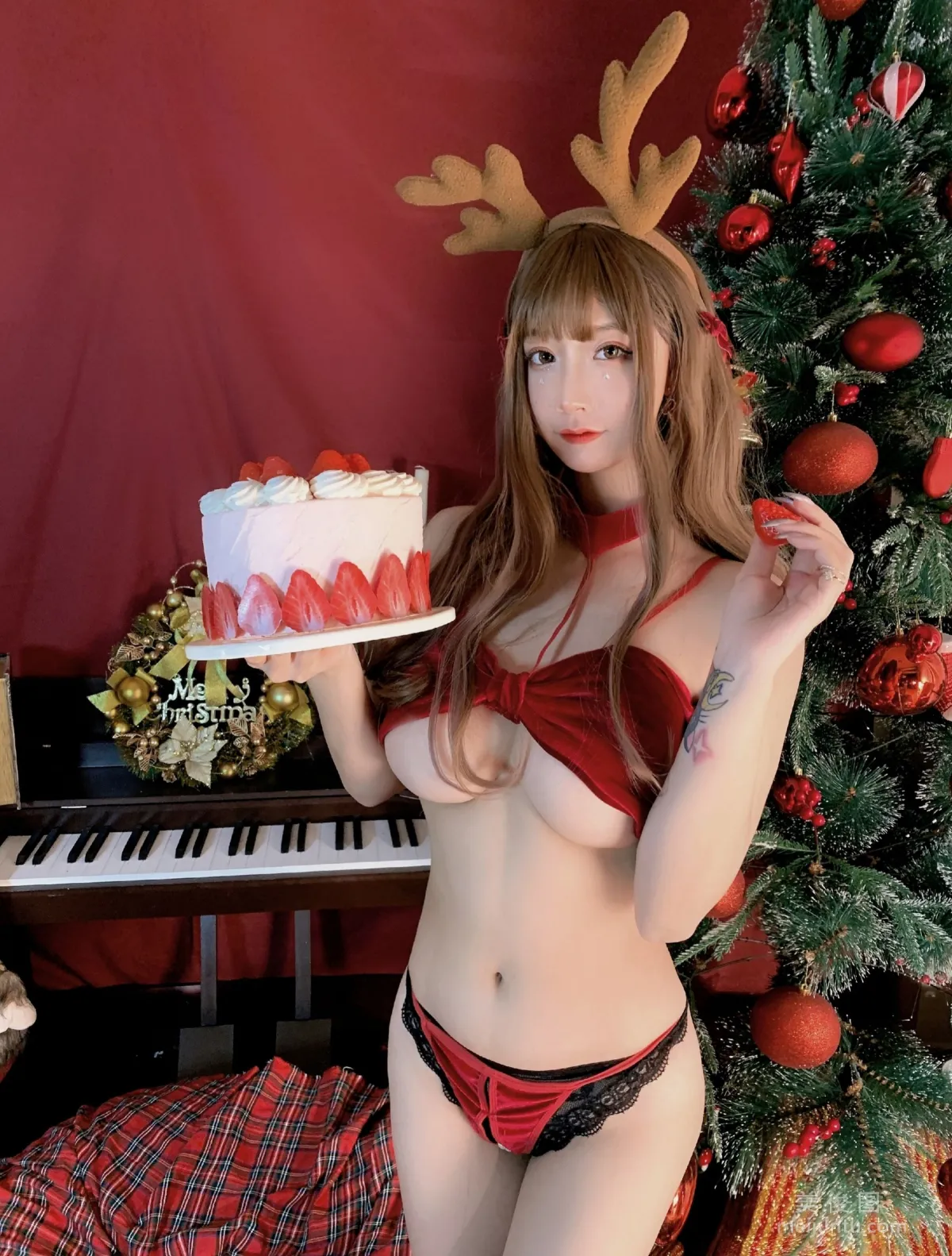 [COS福利] 巨乳貓九醬Sakura - 聖誕特輯 28