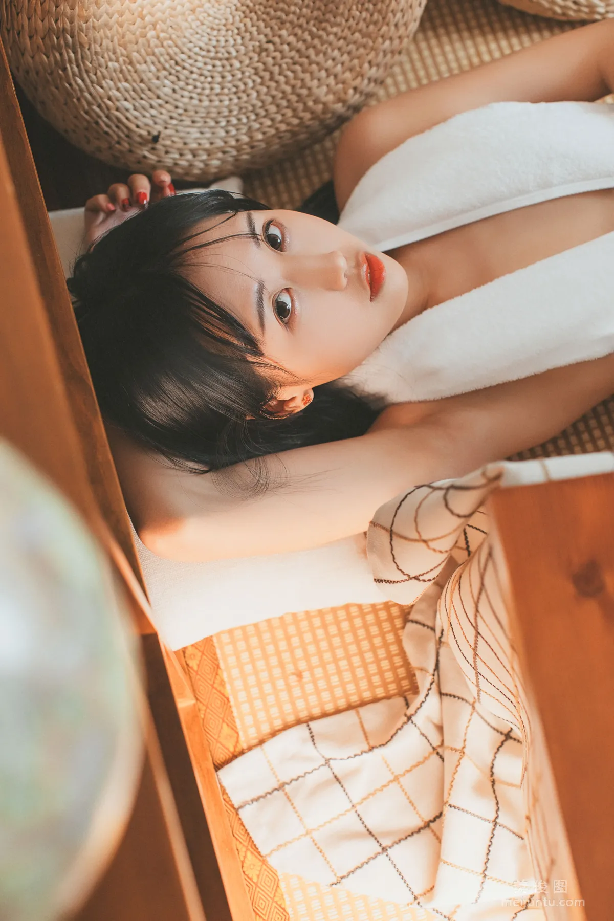 [COS福利] 萌芽儿o0 - 少女午后21