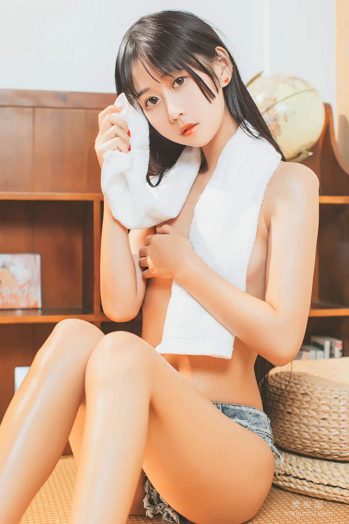 [COS福利] 萌芽儿o0 - 少女午后5