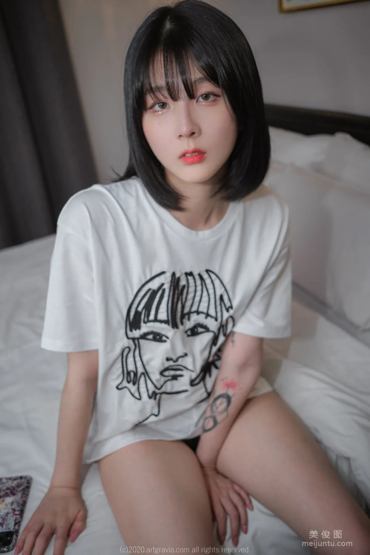 [ARTGRAVIA] VOL.181 Isabella - 熱褲妹子的誘惑 38
