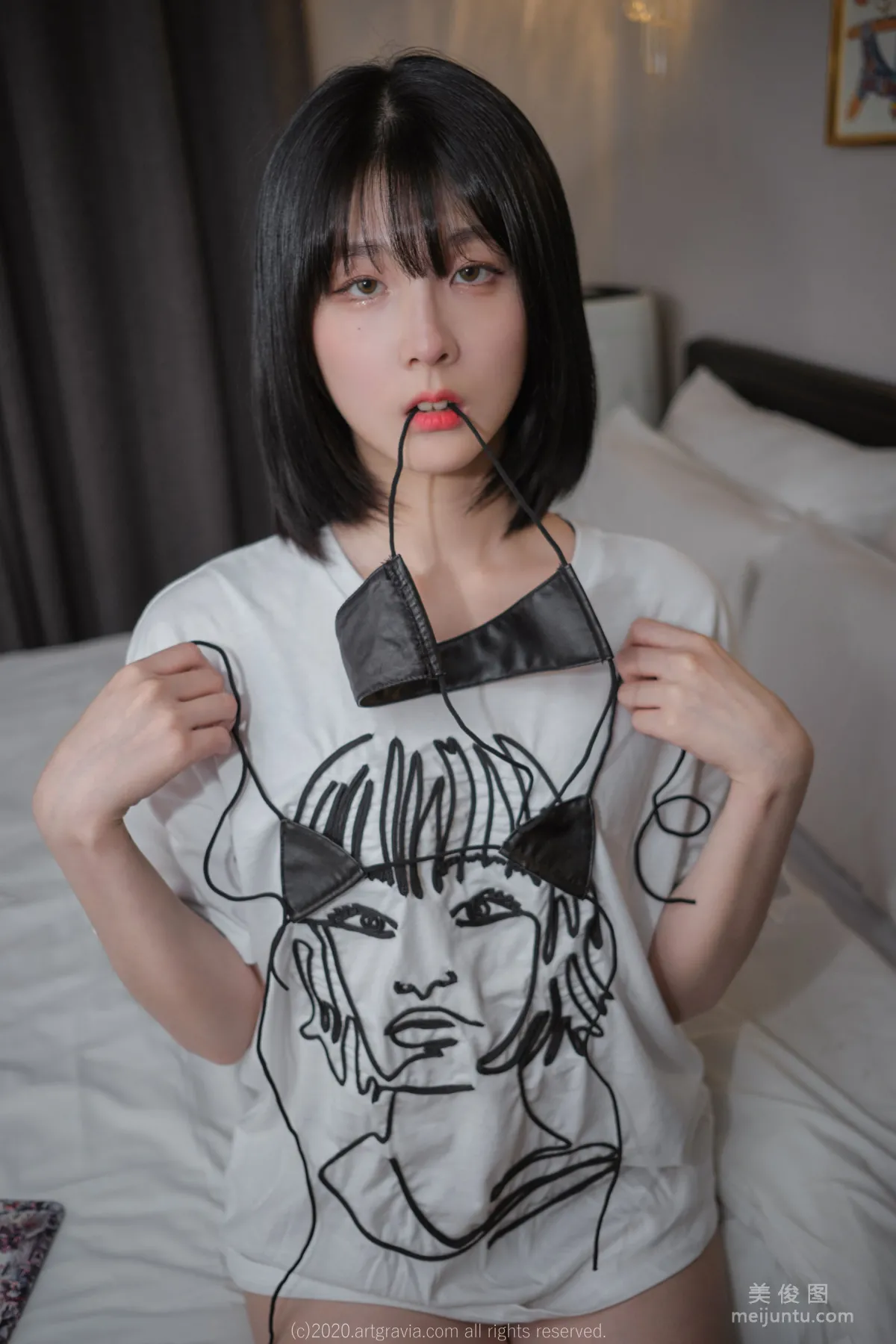 [ARTGRAVIA] VOL.181 Isabella - 熱褲妹子的誘惑 39