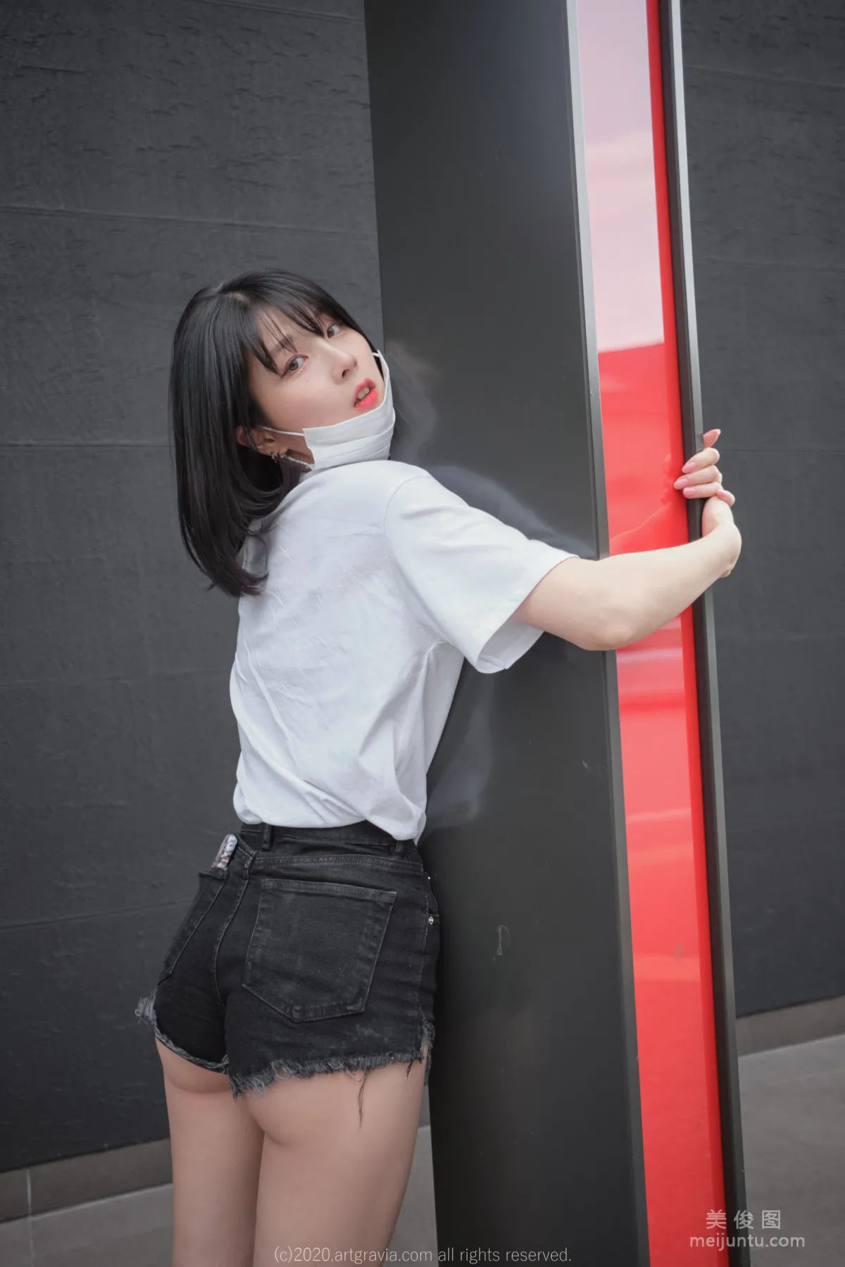 [ARTGRAVIA] VOL.181 Isabella - 熱褲妹子的誘惑 26