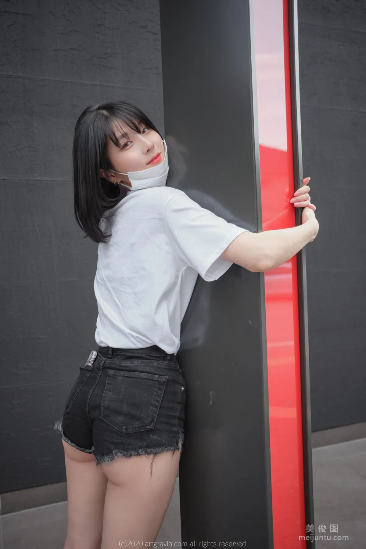 [ARTGRAVIA] VOL.181 Isabella - 熱褲妹子的誘惑 25