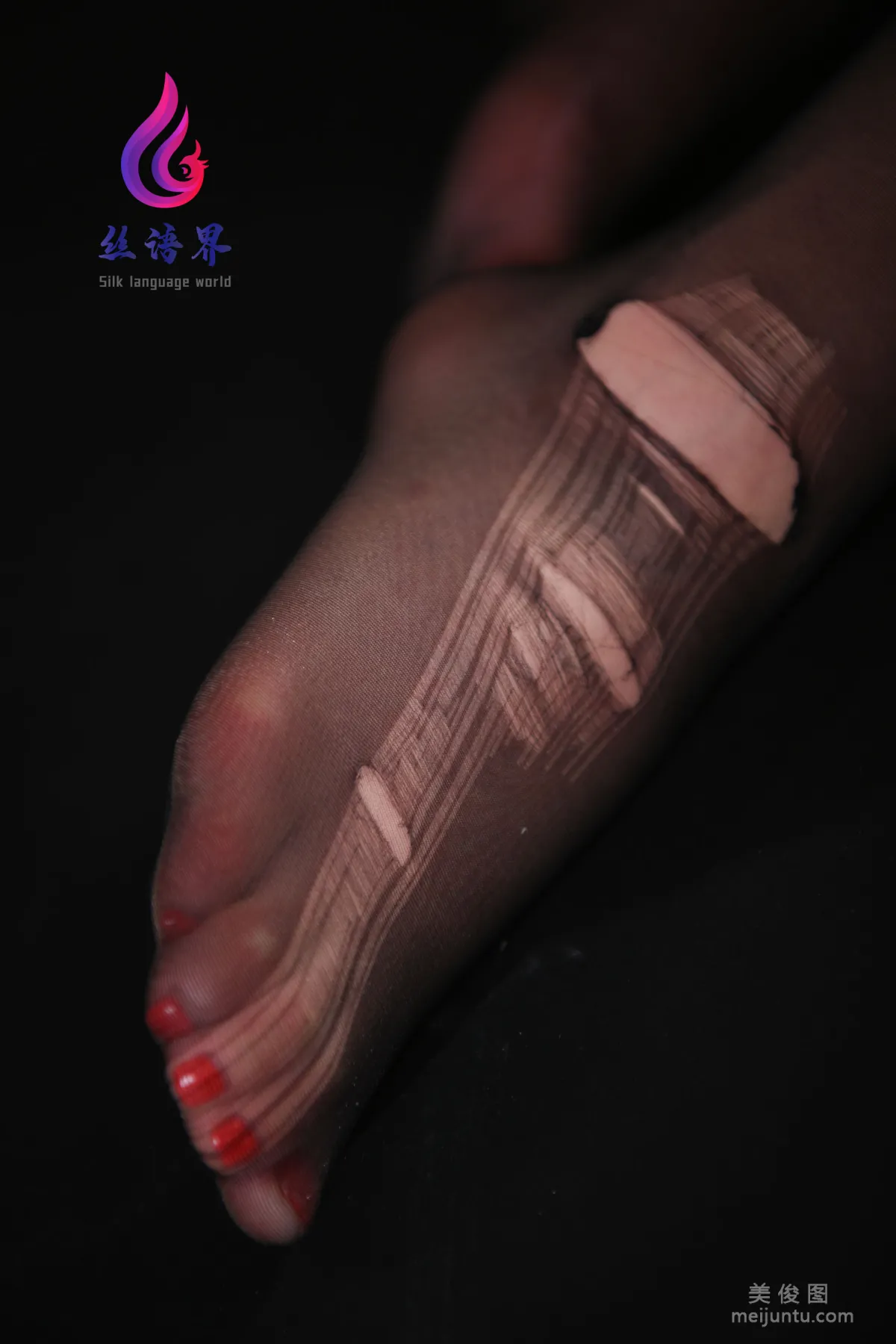 [麗櫃Ligui] 網絡麗人 淼淼 《十字優縛》 2