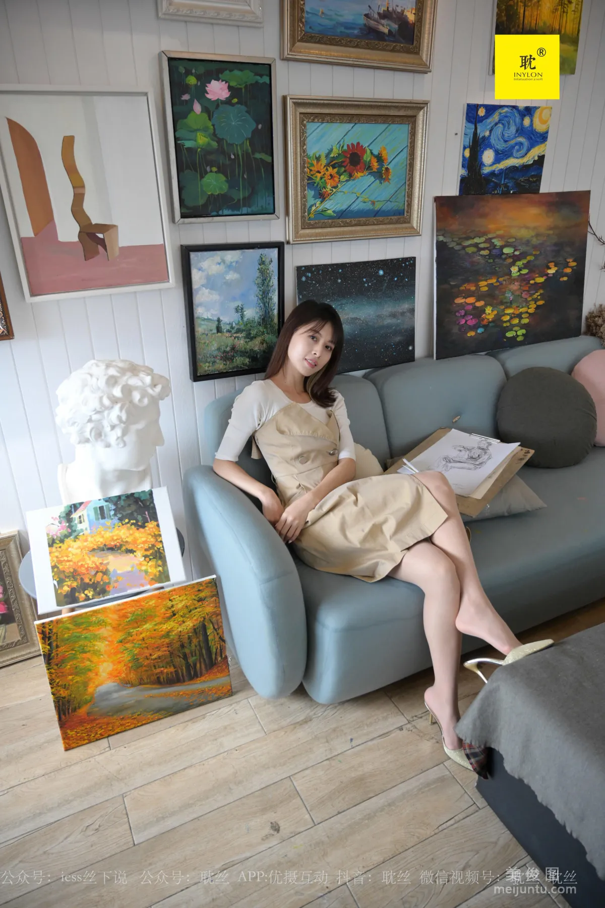 [IESS異思趣向]第N種幻想 邱主管 《兩位插班生的畫室風波》2 絲襪美腿套圖 23
