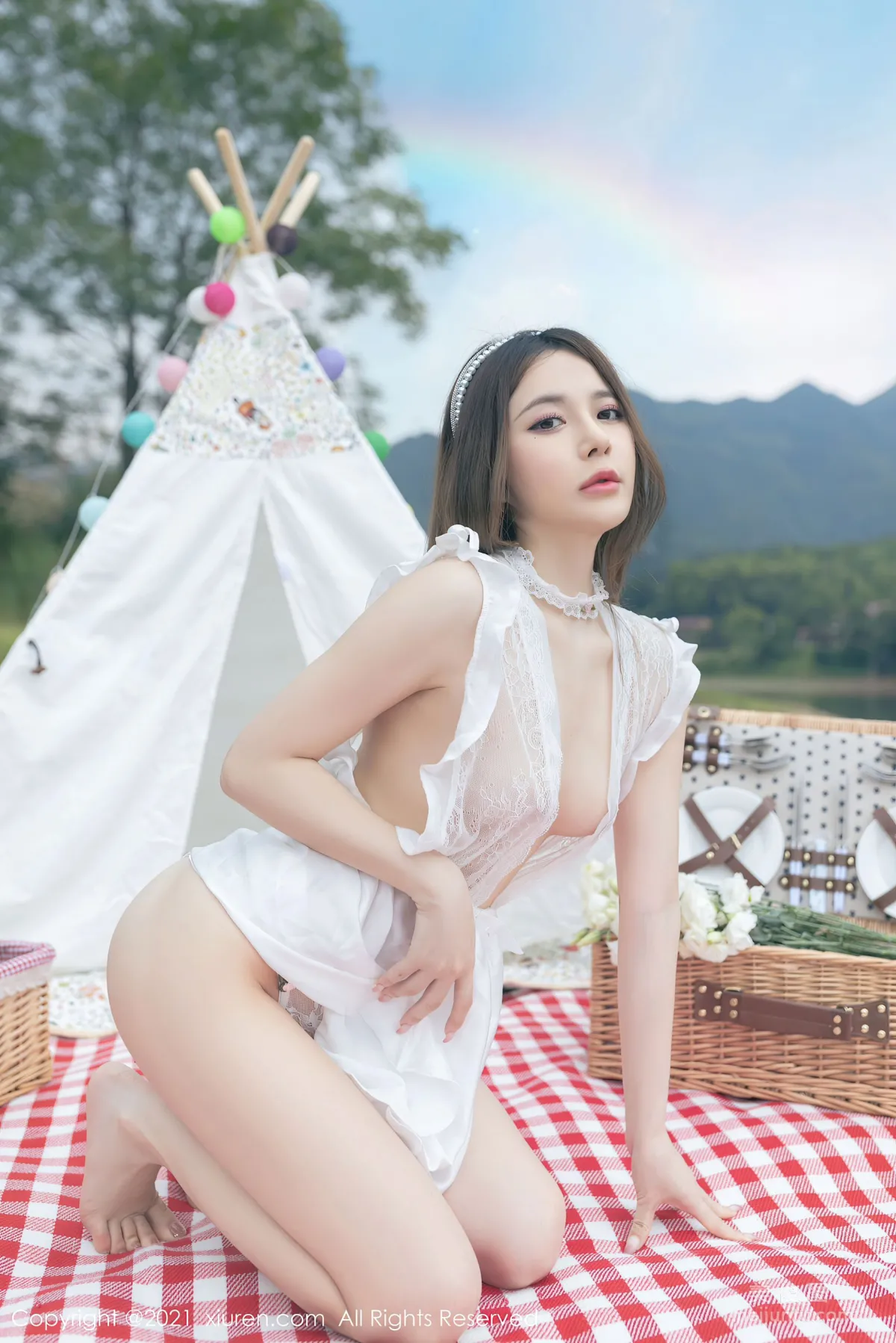 [秀人XiuRen] No.3767 魚子醬Fish - 湖畔野餐主題系列 1