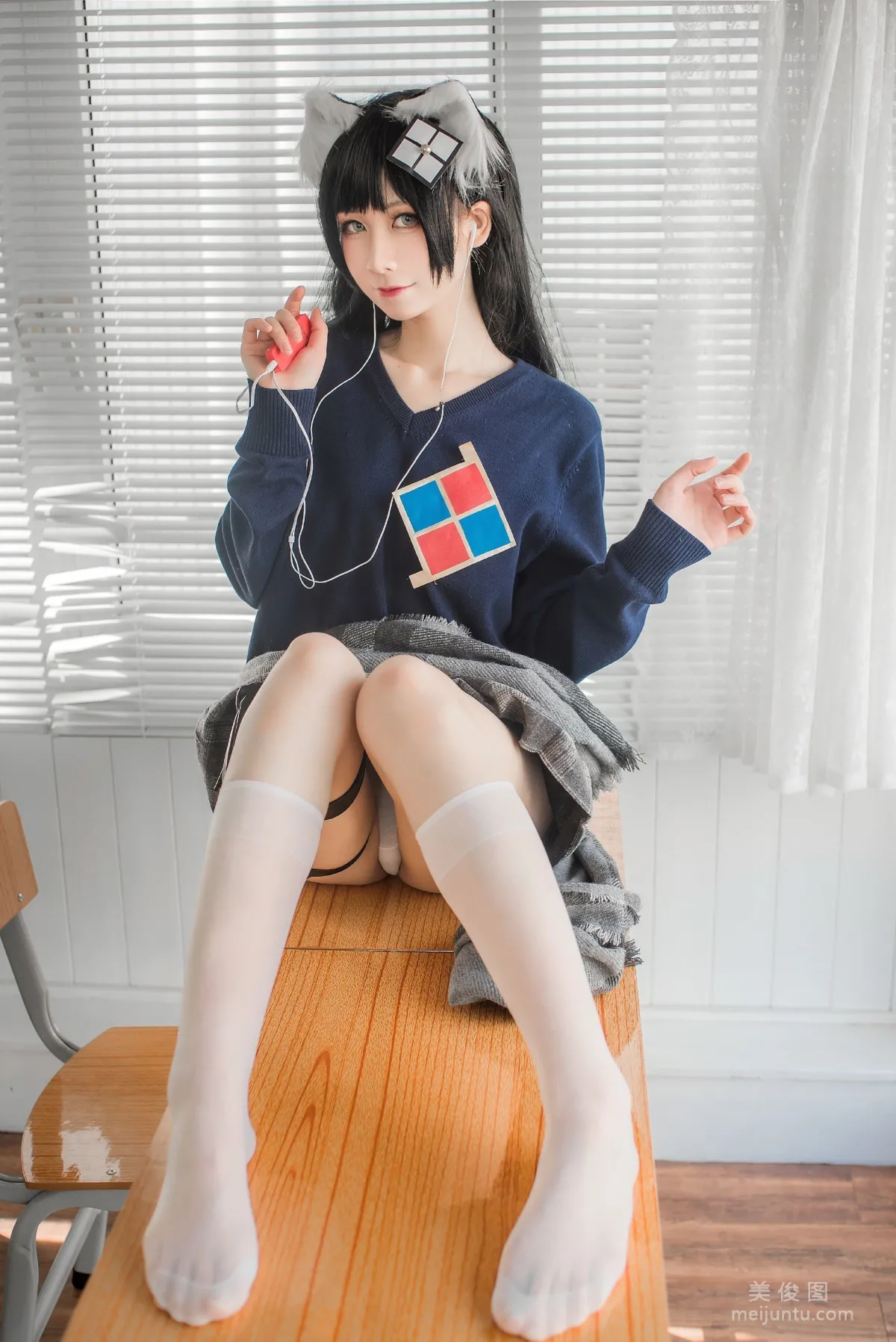[網紅COSER寫真] izumi泉桃子 - 純白畢業季 28