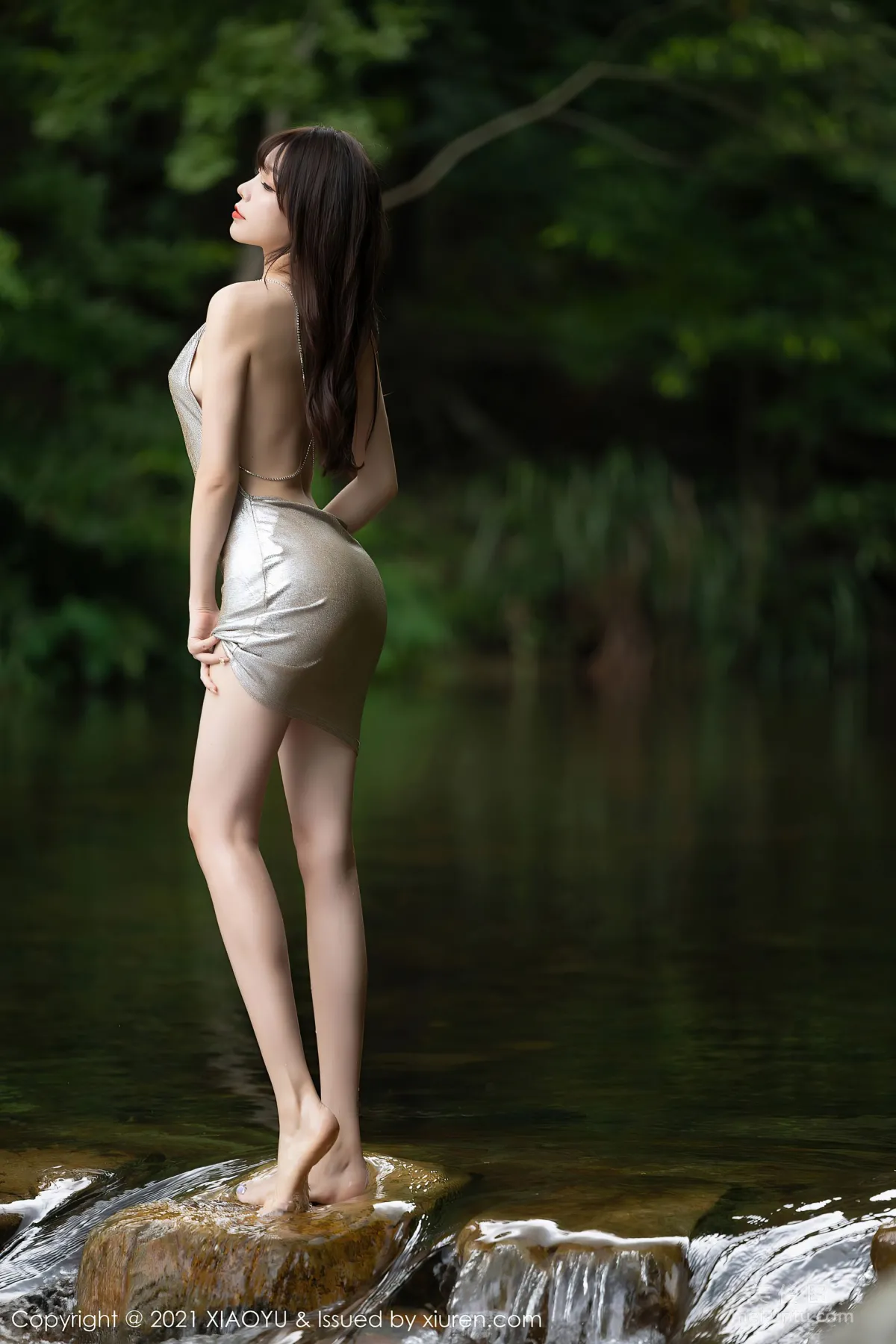 [語畫界XIAOYU] Vol.588 芝芝Booty - 山水林間佳人媚态生輝 11