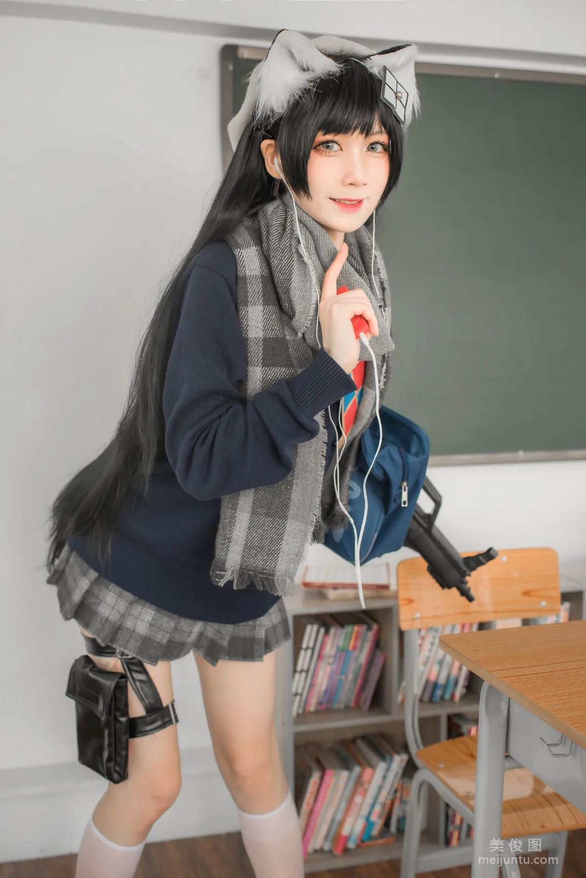 [網紅COSER寫真] izumi泉桃子 - 純白畢業季 40