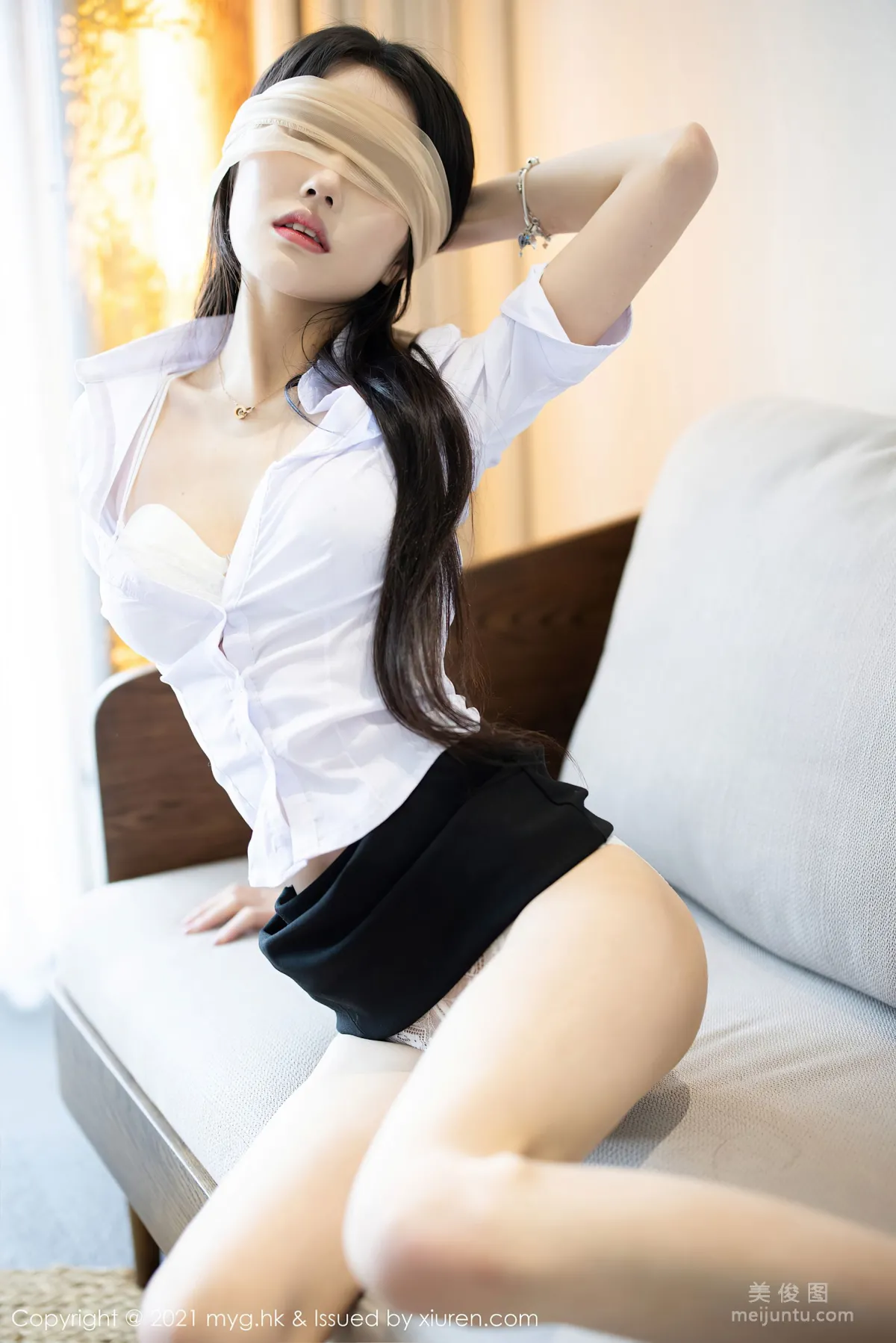 [美媛館MyGirl] Vol.572 媛媛醬belle - 經典的白襯衫黑短裙系列 74