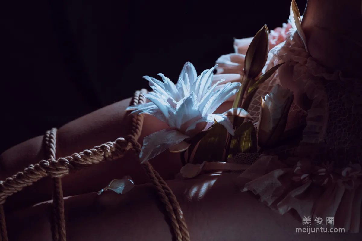 [網紅COSER] 雲溪溪 - 花與繩 23