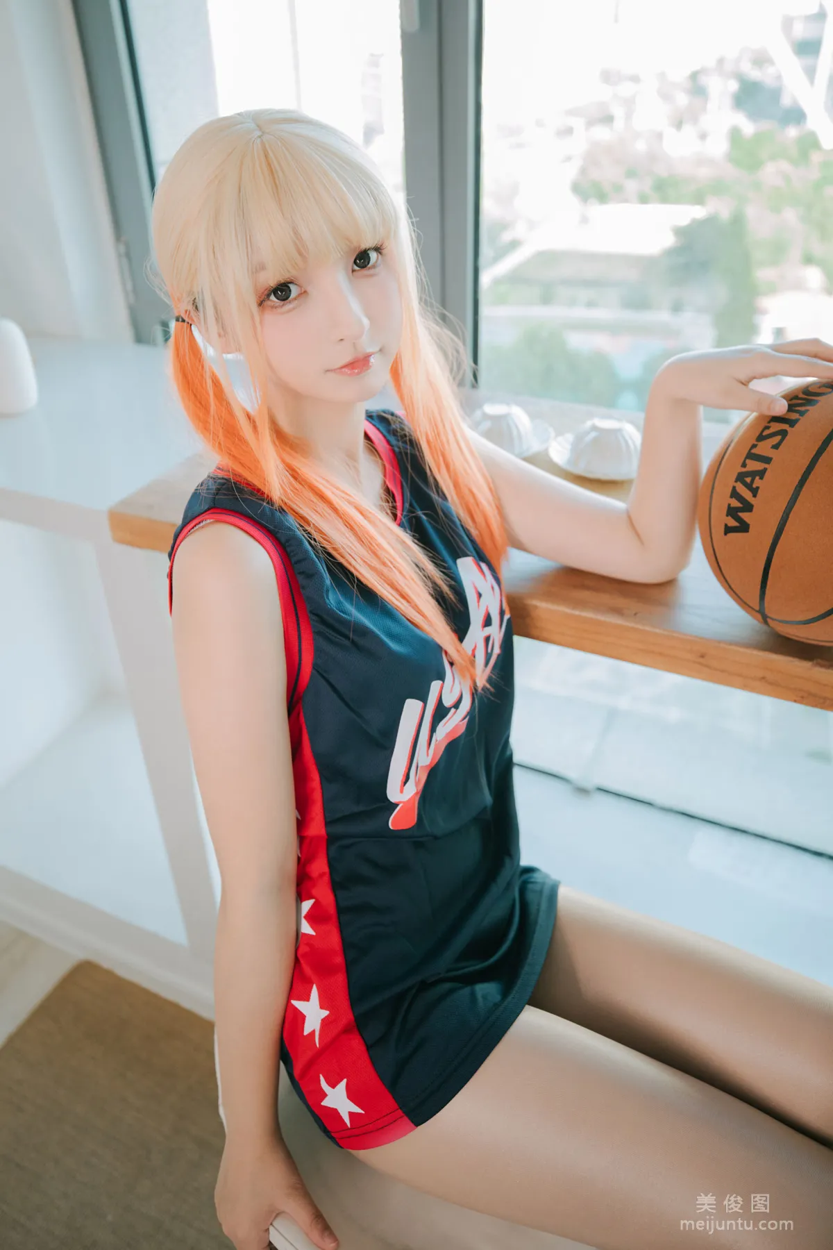 [網紅COSER] 蘿莉神楽闆真冬 之 拉拉隊少女 128