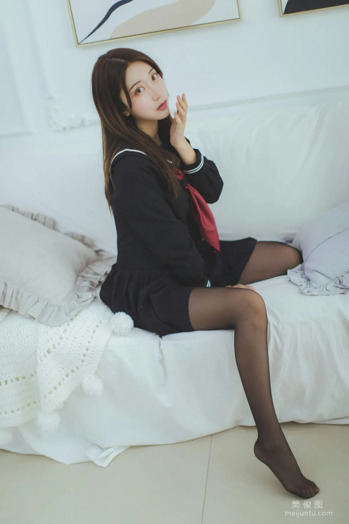 [丽丝映像GIRLISS]  《丝滑情节的教师》 写真集118