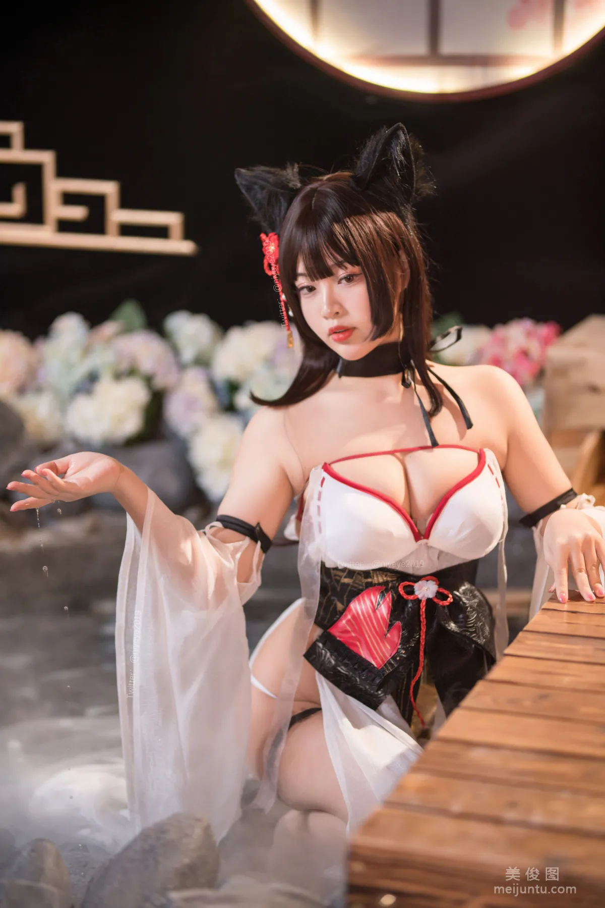 [網紅COSER] 萌系小姐姐-白烨- - 濕身泳裝 43