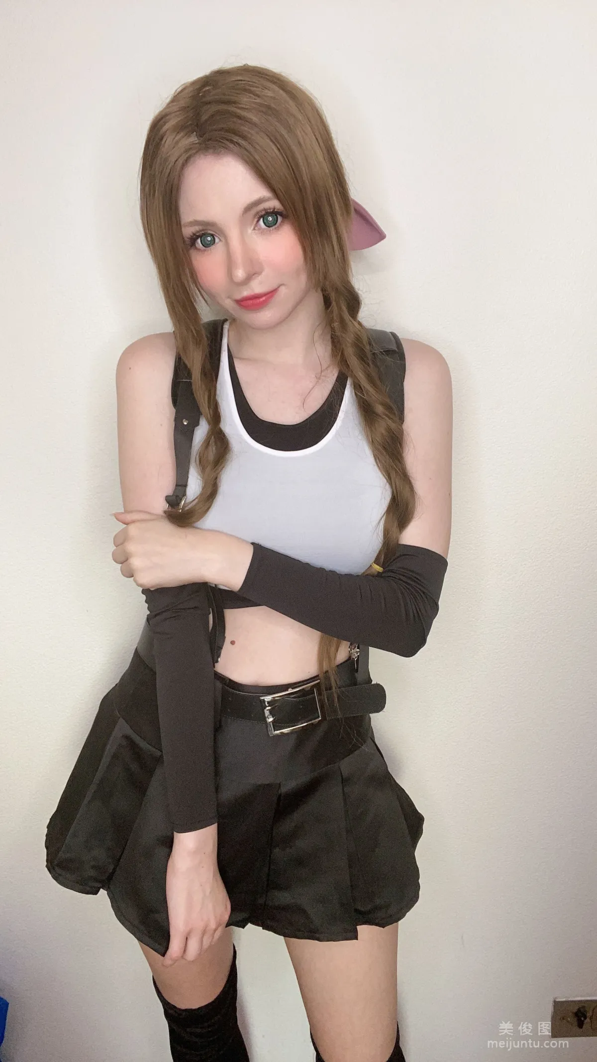 [網紅COSER] Peach milky - Aerith Tifa Swap 59